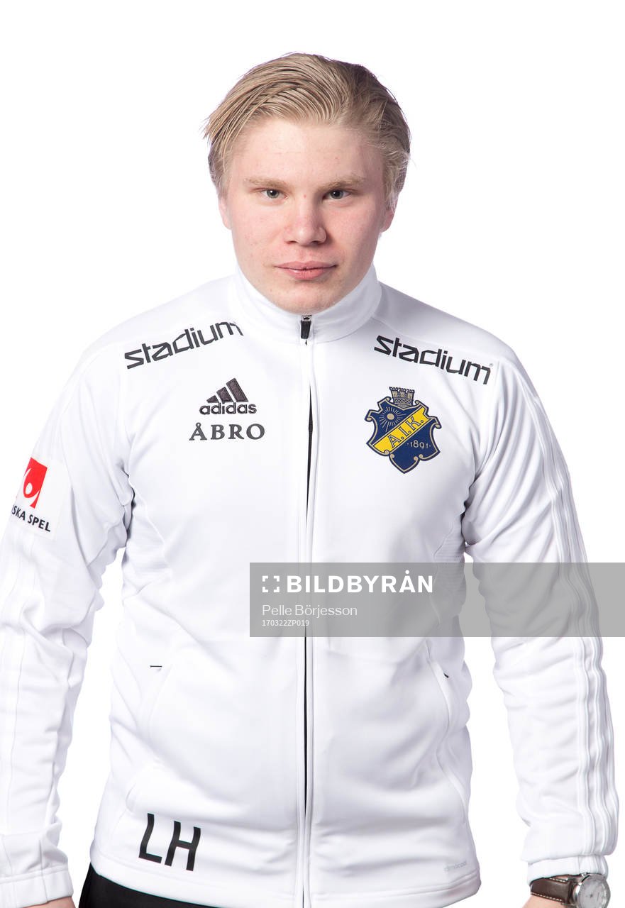 s materialare Leo Holm