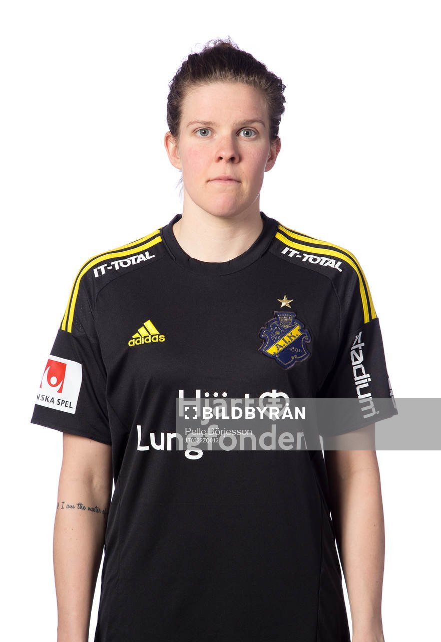 s Caroline Röstlund