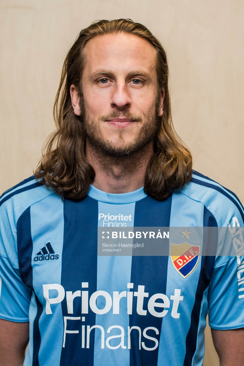 Djurgården presenterar Jonas Olsson som nyförvärv
