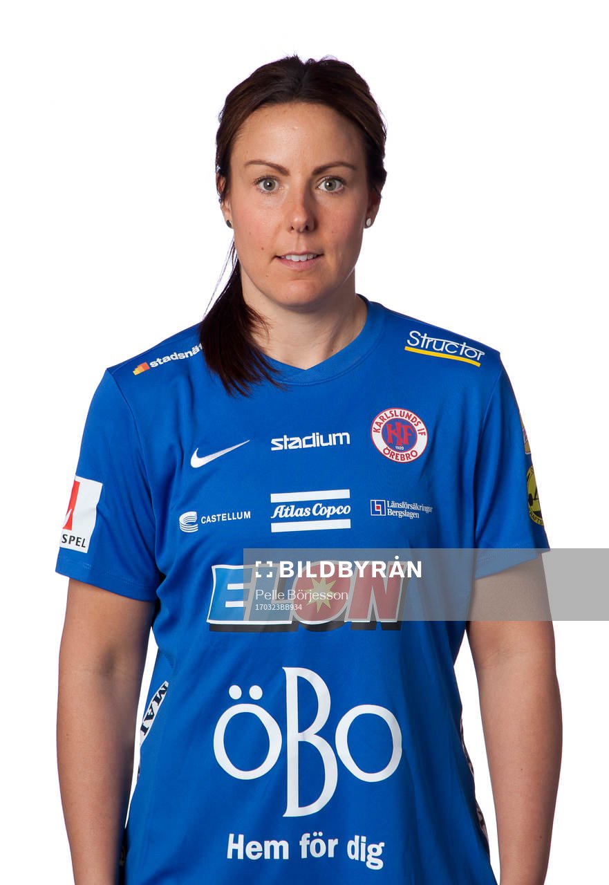 Örebros målvakt Carola Söberg poserar för ett porträtt den 23 mars 2017 i Örebro.