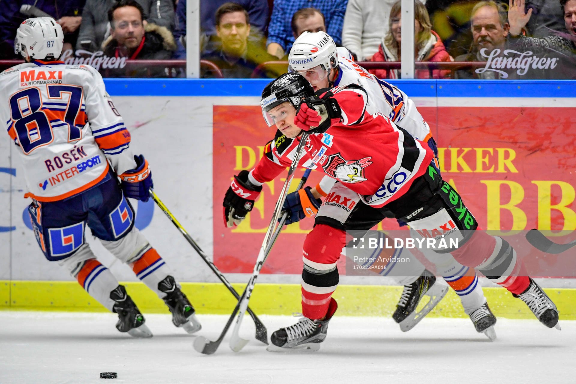 Malmö Redhawks Rhett Rakhshani och Växjös Philip Holm