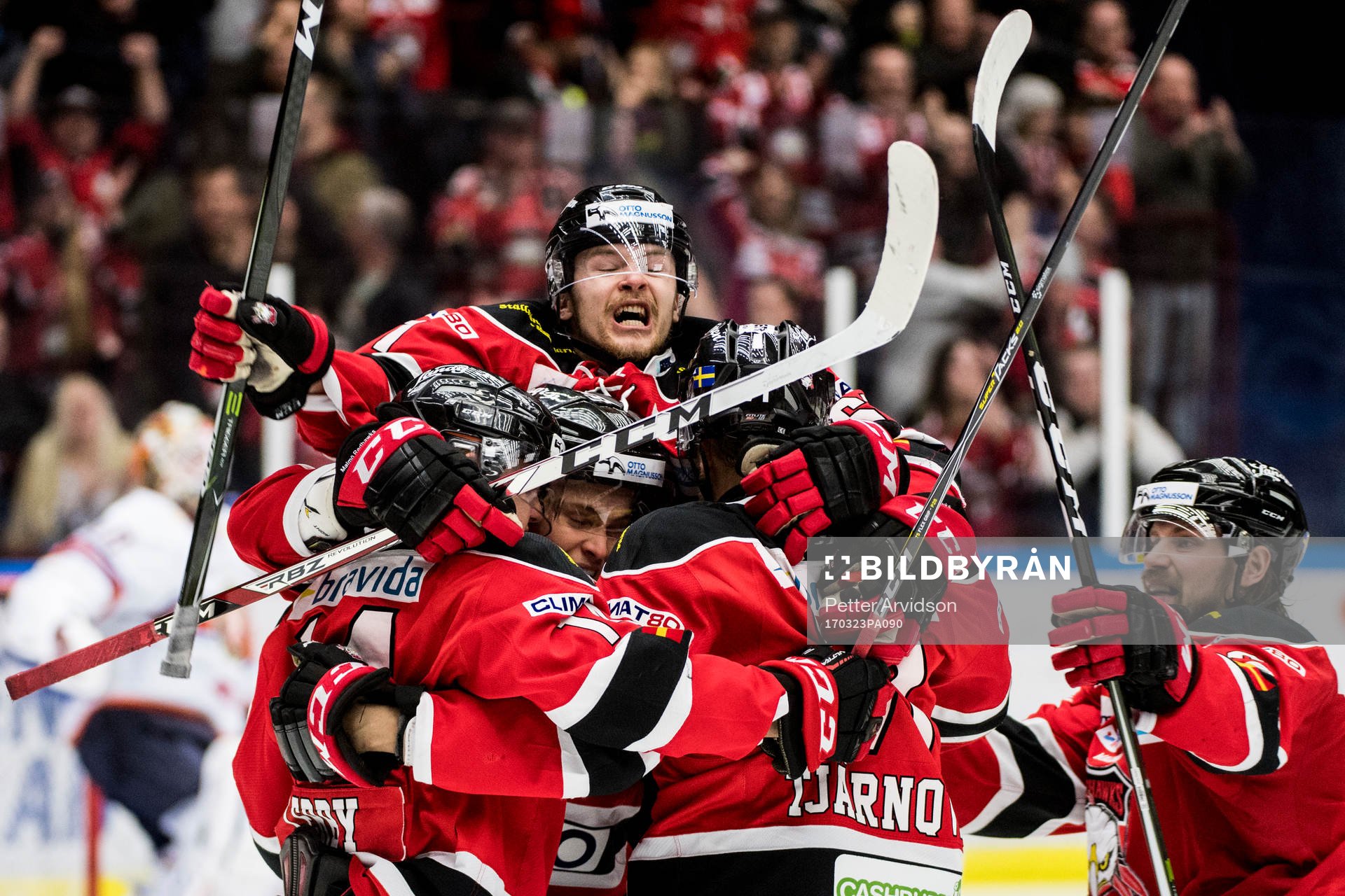 Malmö Redhawks Nicklas Jadeland (m) jublar