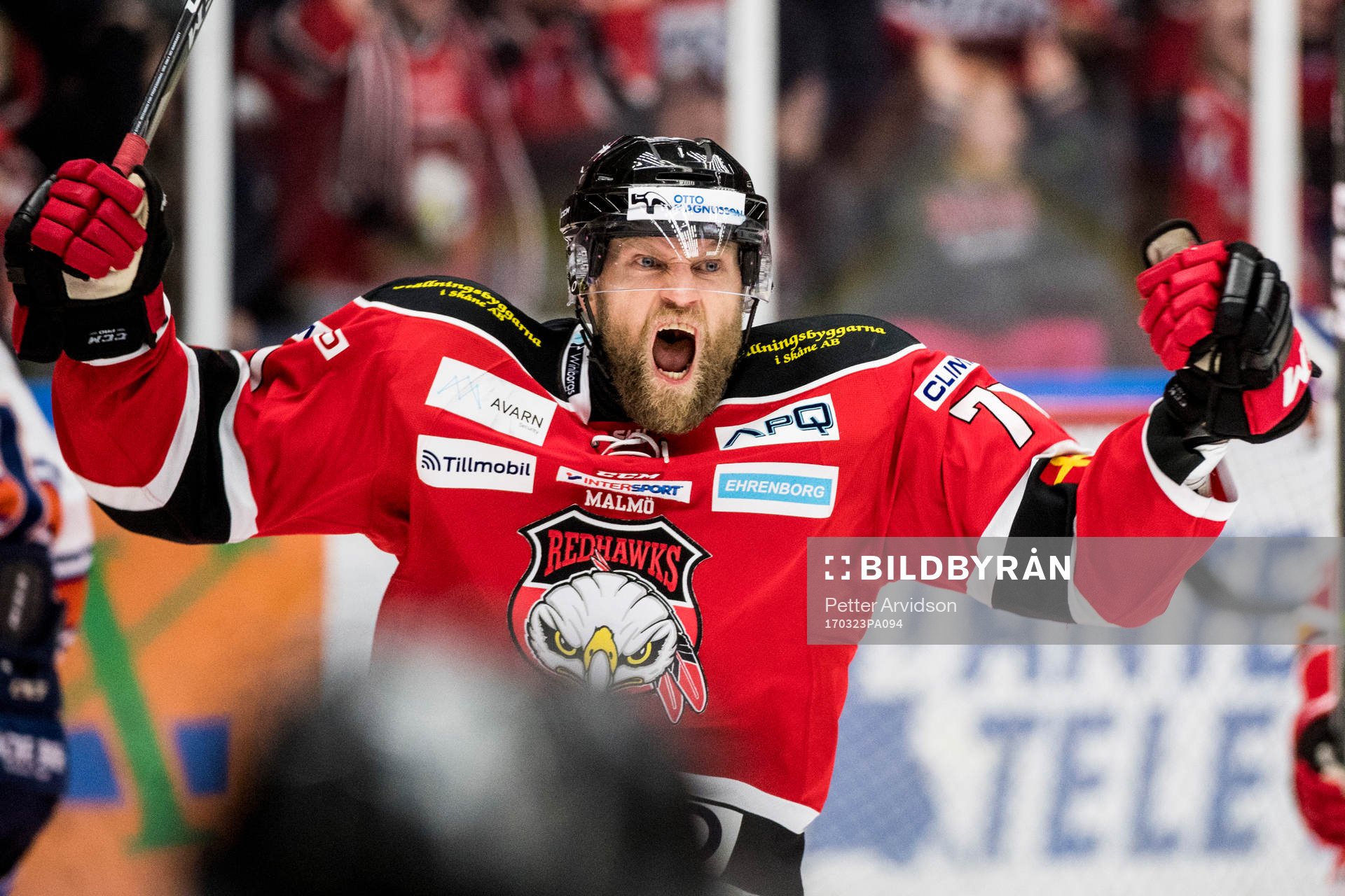 Malmö Redhawks Mathias Tjärnqvist jublar