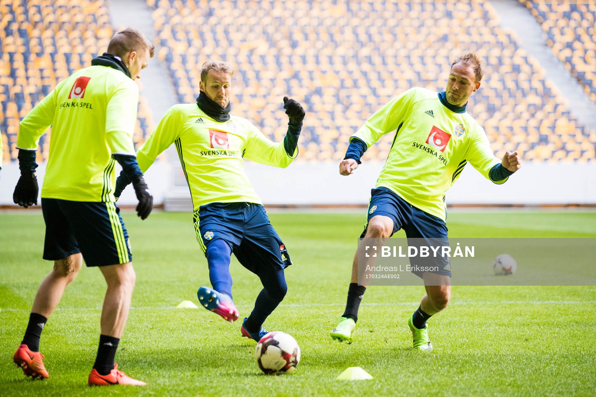 Sveriges Sebastian Larsson, Ola Toivonen och Andreas