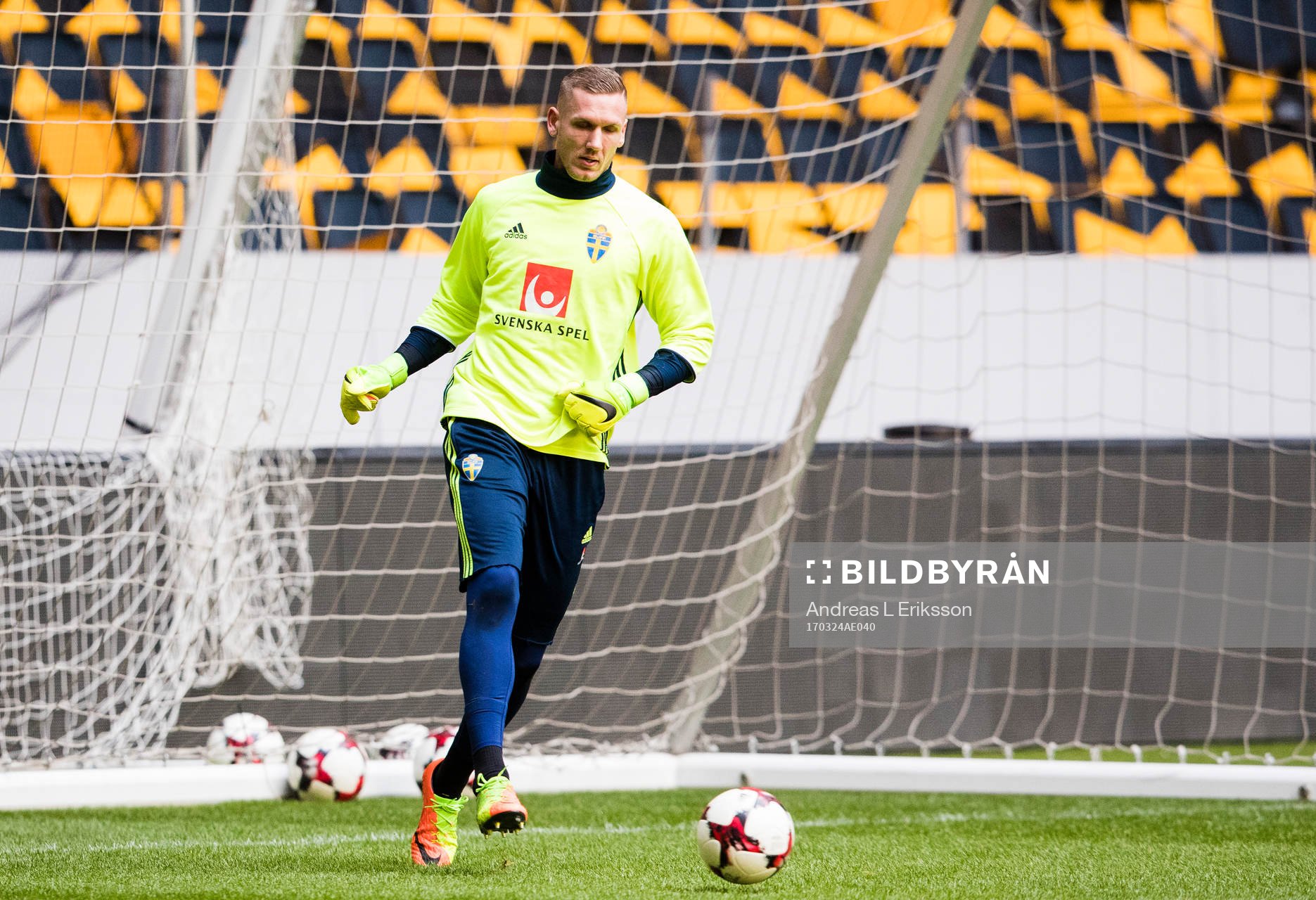 Sveriges målvakt Robin Olsen