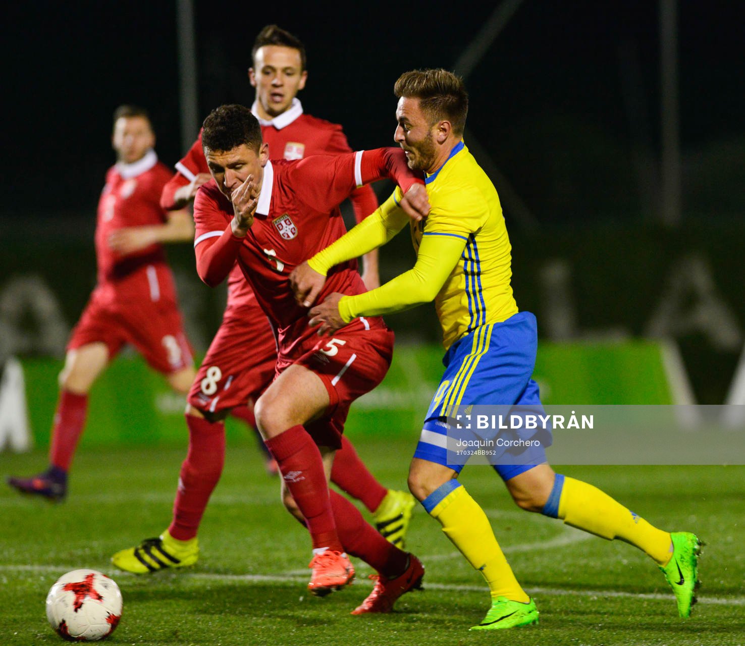 MILOS VELJKOVIC (5 SERBIA) REMOVE BALL A MUANER TANKOVIC (9