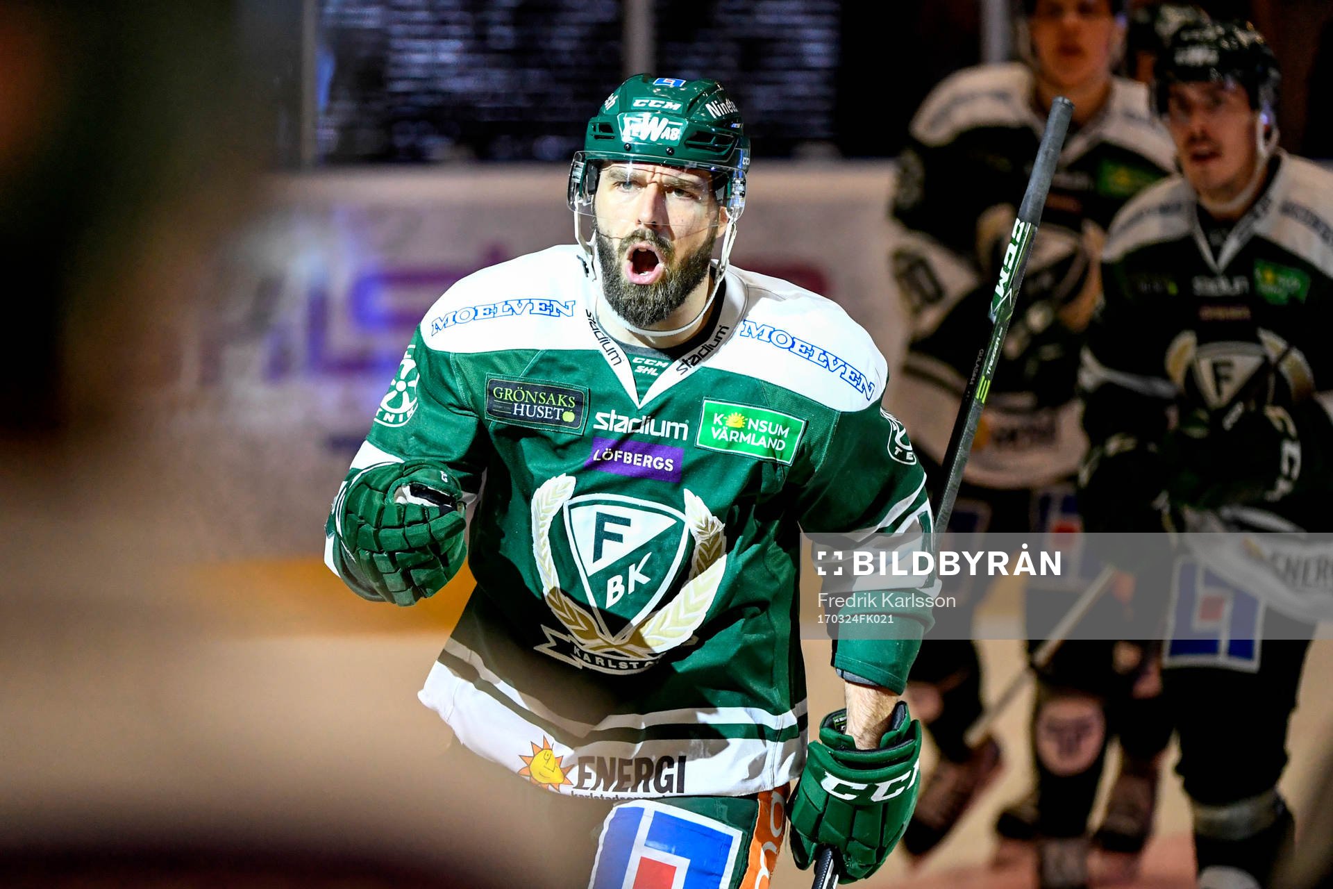 Färjestads Milan Gulas jublar