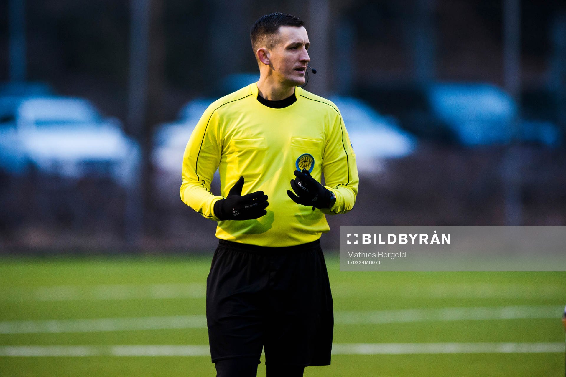 Domaren Nermin Cisic under en träningsmatch i fotboll mellan Örgryte och Landskrona den 24 mars 2017 i Göteborg.