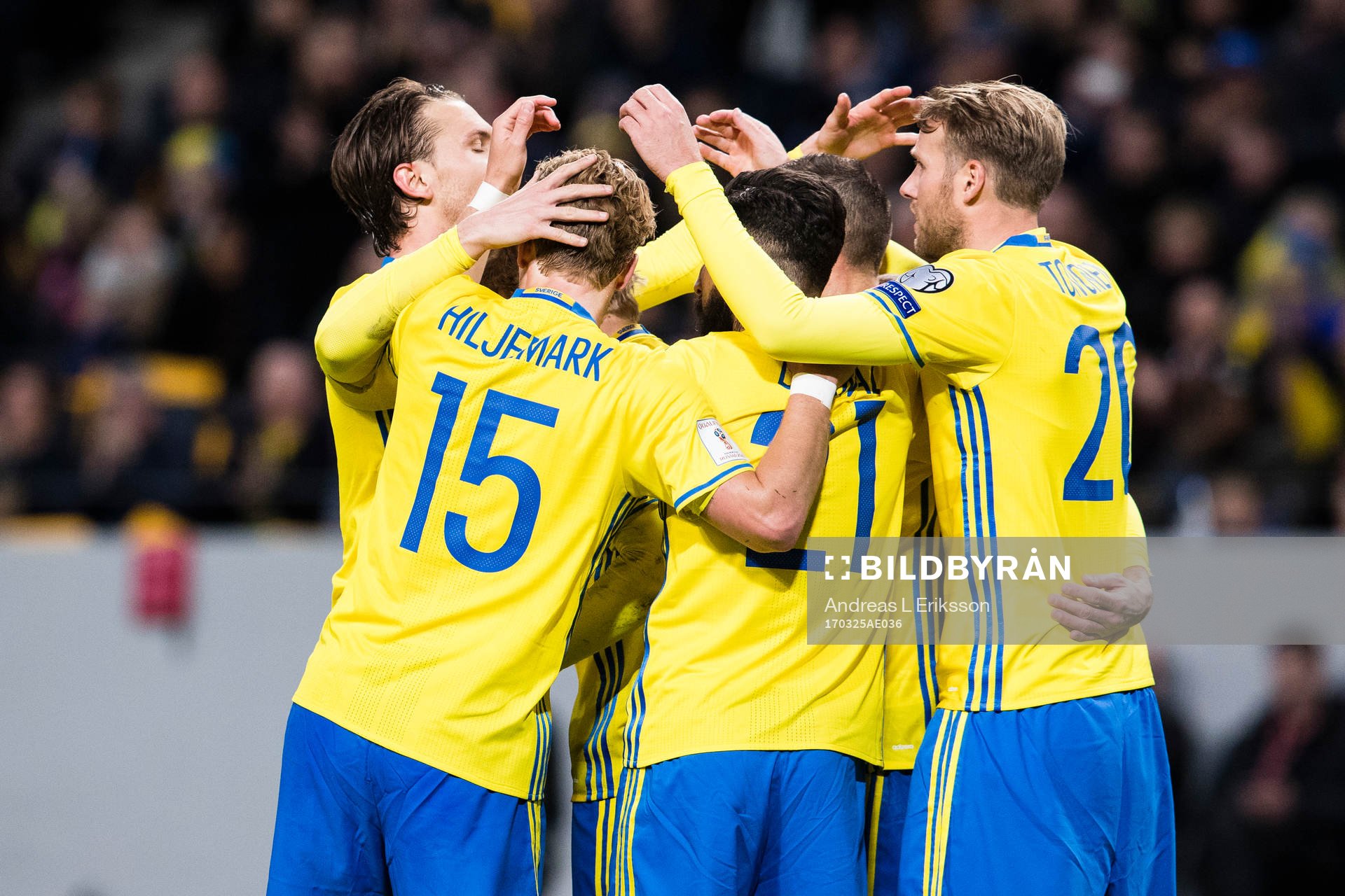 Sveriges spelare jublar