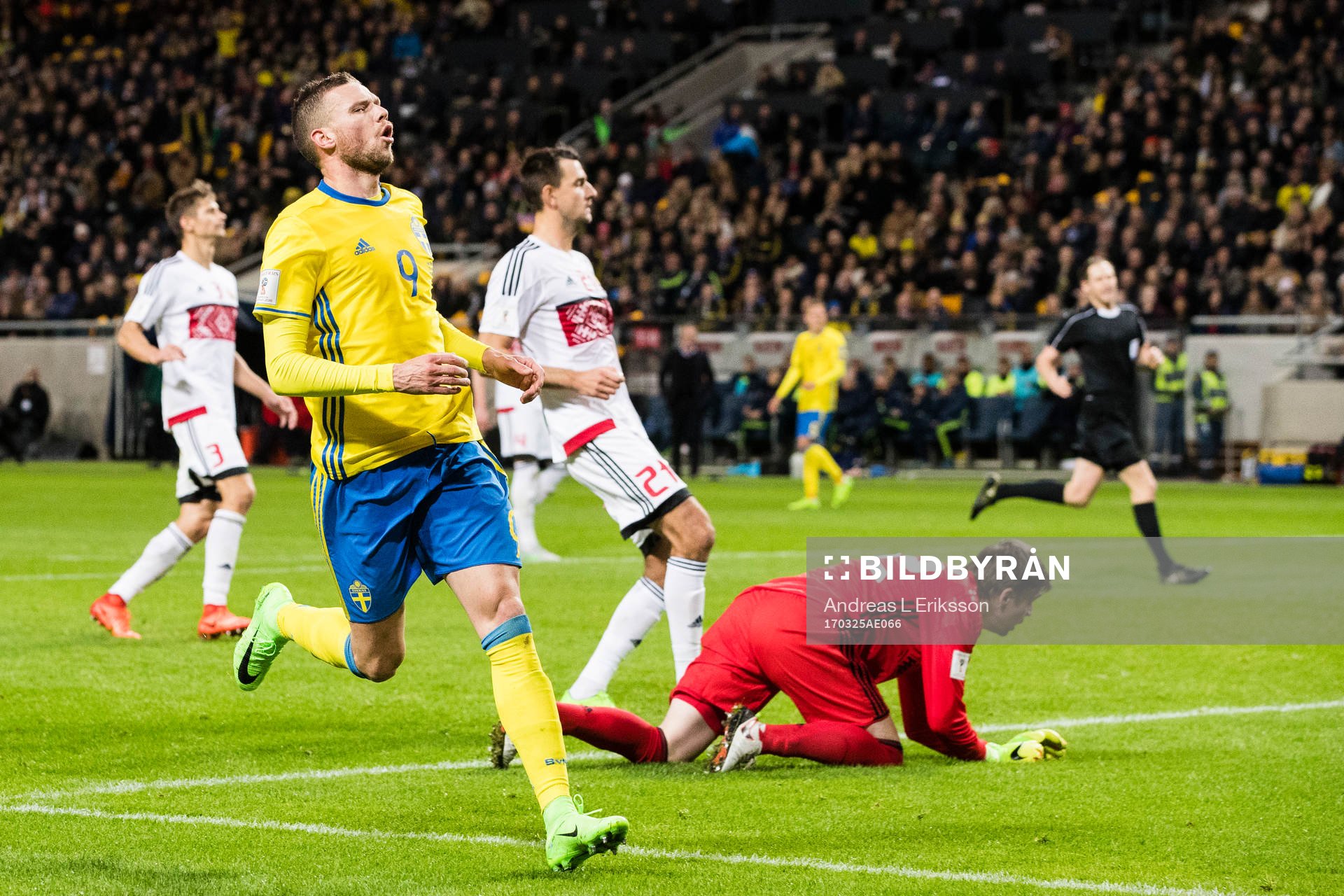 Sveriges Marcus Berg reagerar