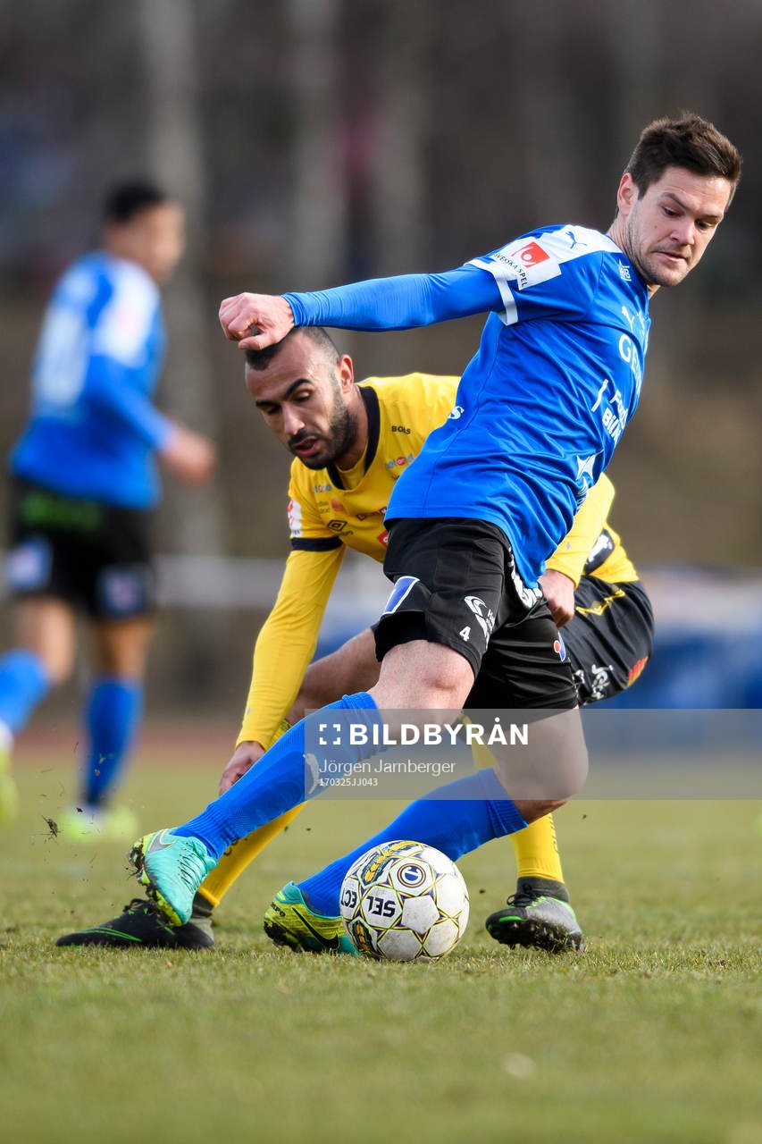 Halmstads Ivo Pekalski och Elfsborgs Issam Jebali