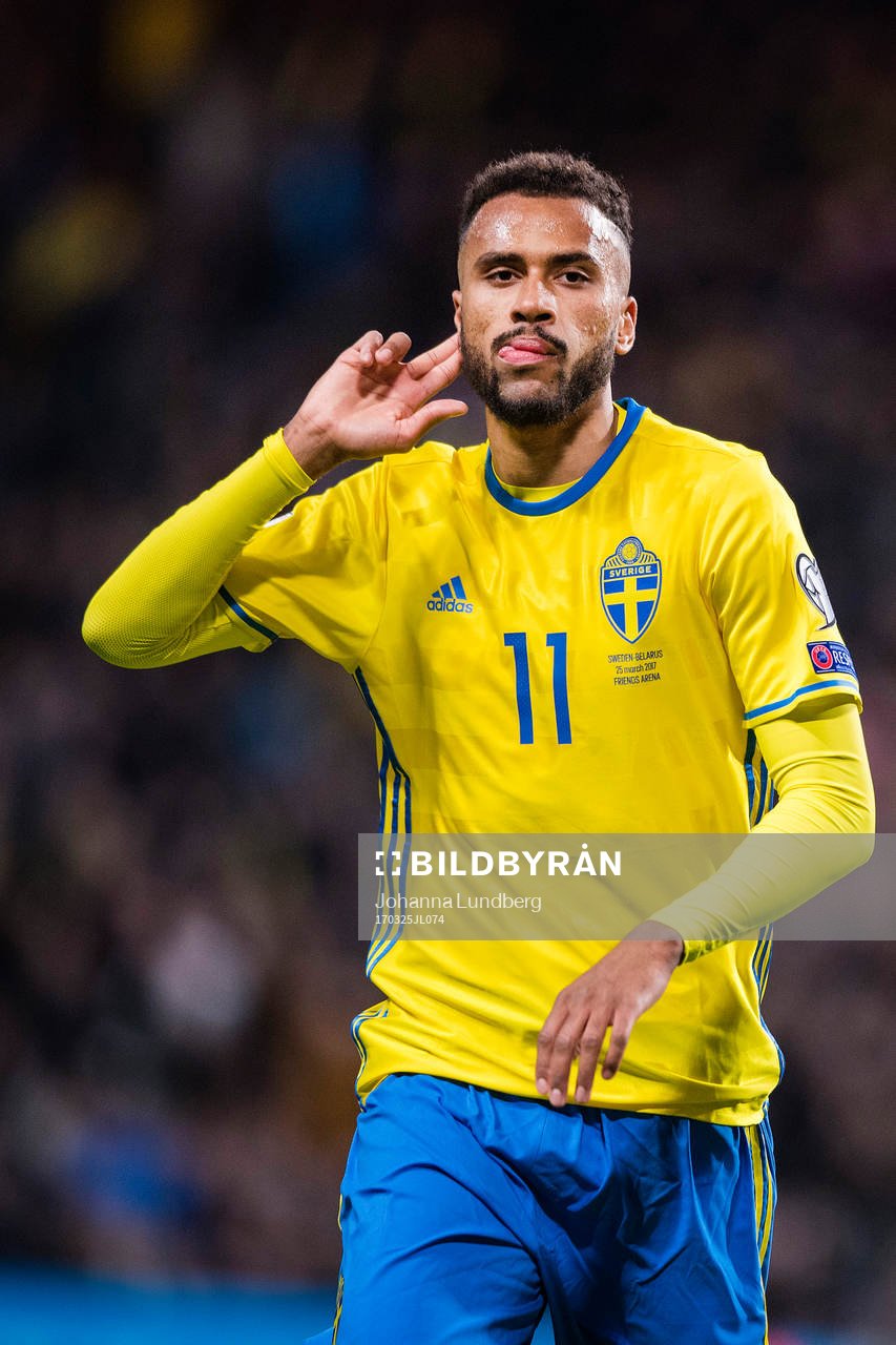 Sveriges Isaac Kiese Thelin jublar