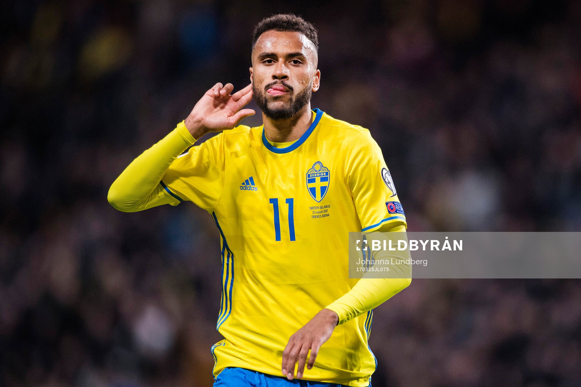 Sveriges Isaac Kiese Thelin jublar