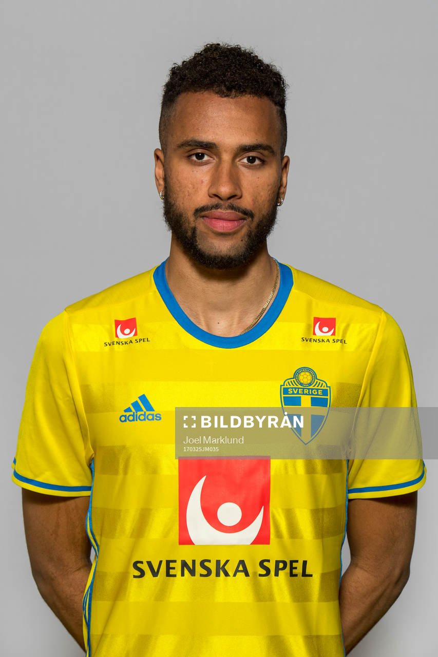 Isaac Kiese Thelin, spelare i Sveriges fotbollslandslag