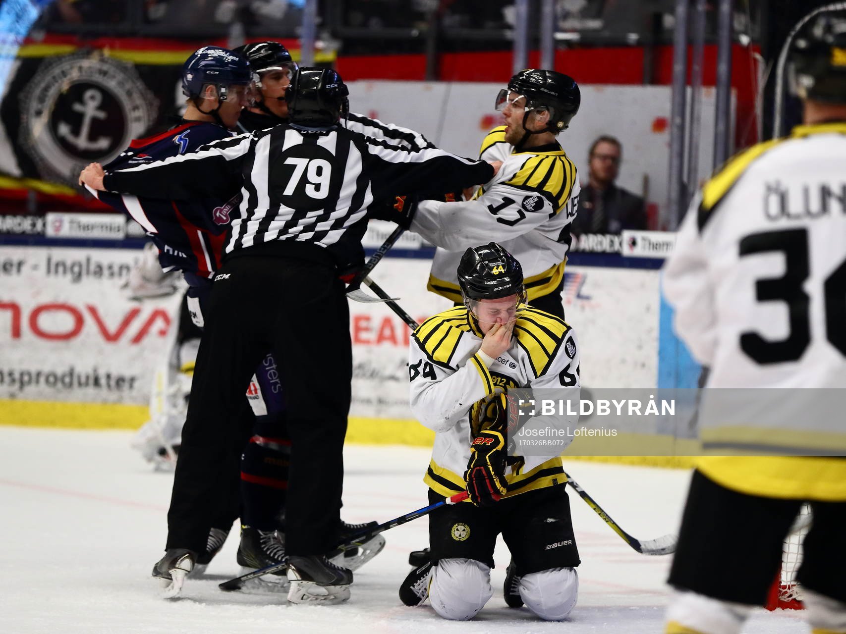 Brynäs Jonathan Pudas framför bråk mellan Linköpings-