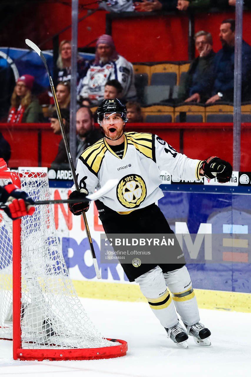 Brynäs Daniel Paille jublar
