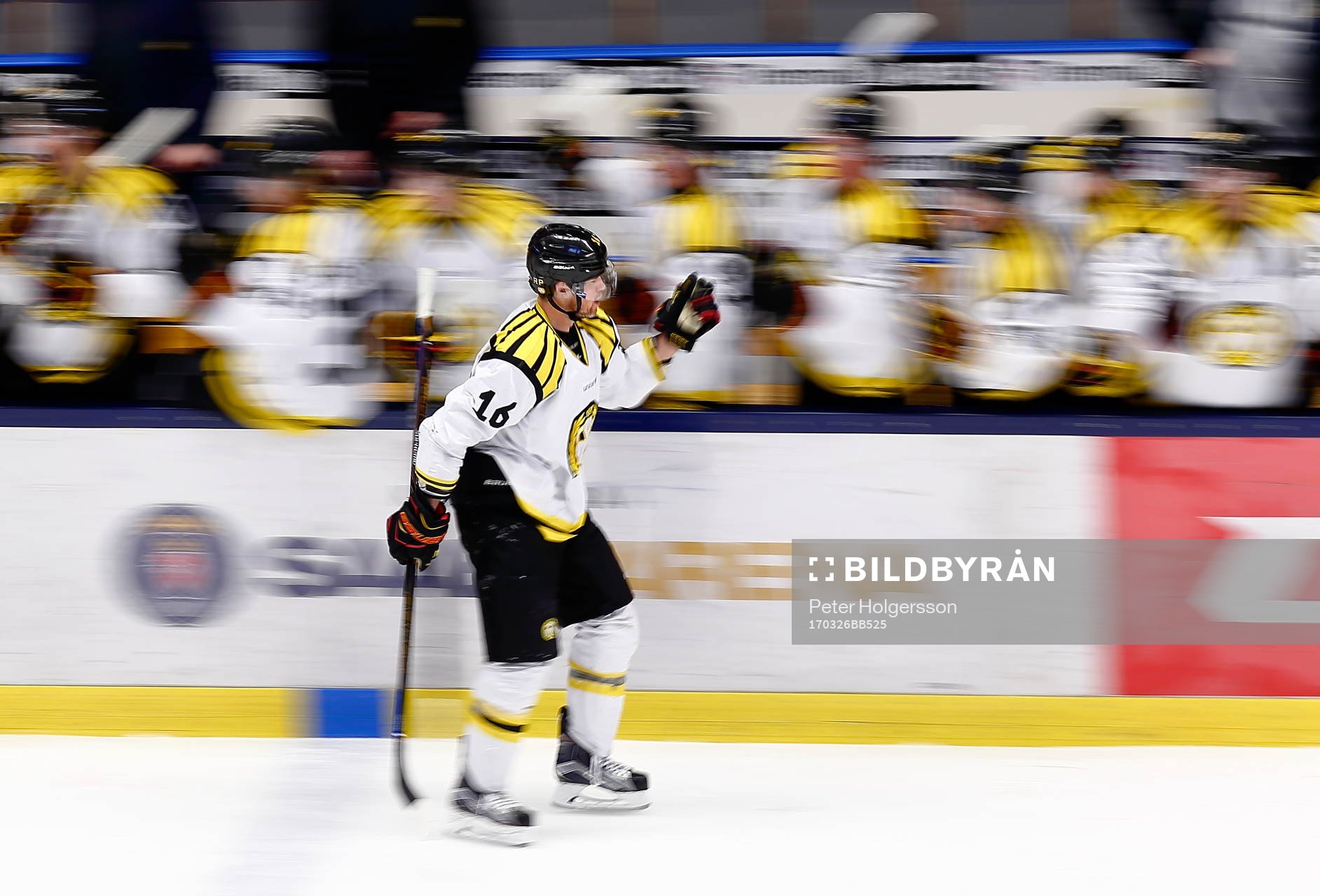 Brynäs Daniel Paille jublar