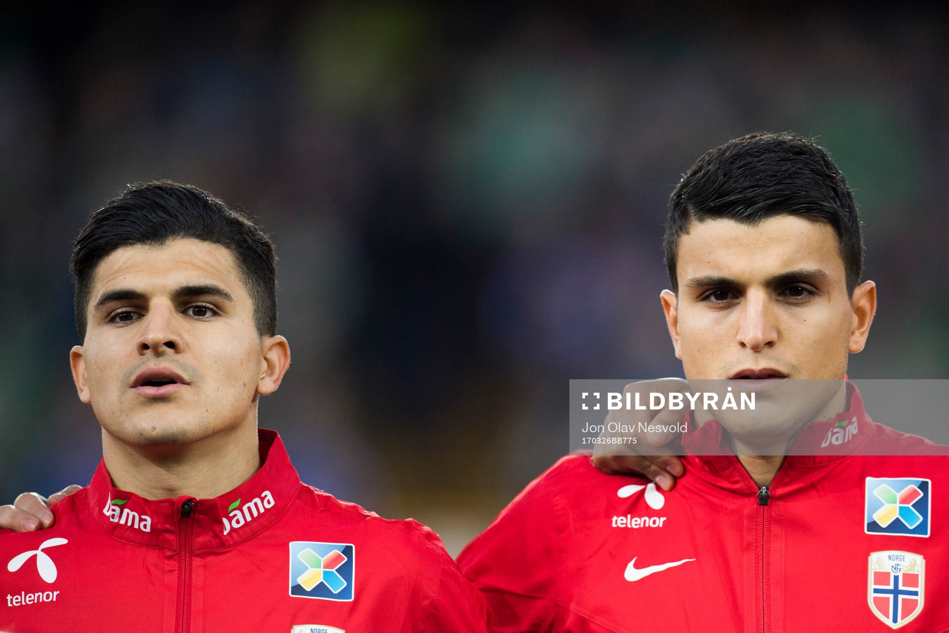 Norges Tarik Elyounoussi (L) och Mohamed Elyounoussi