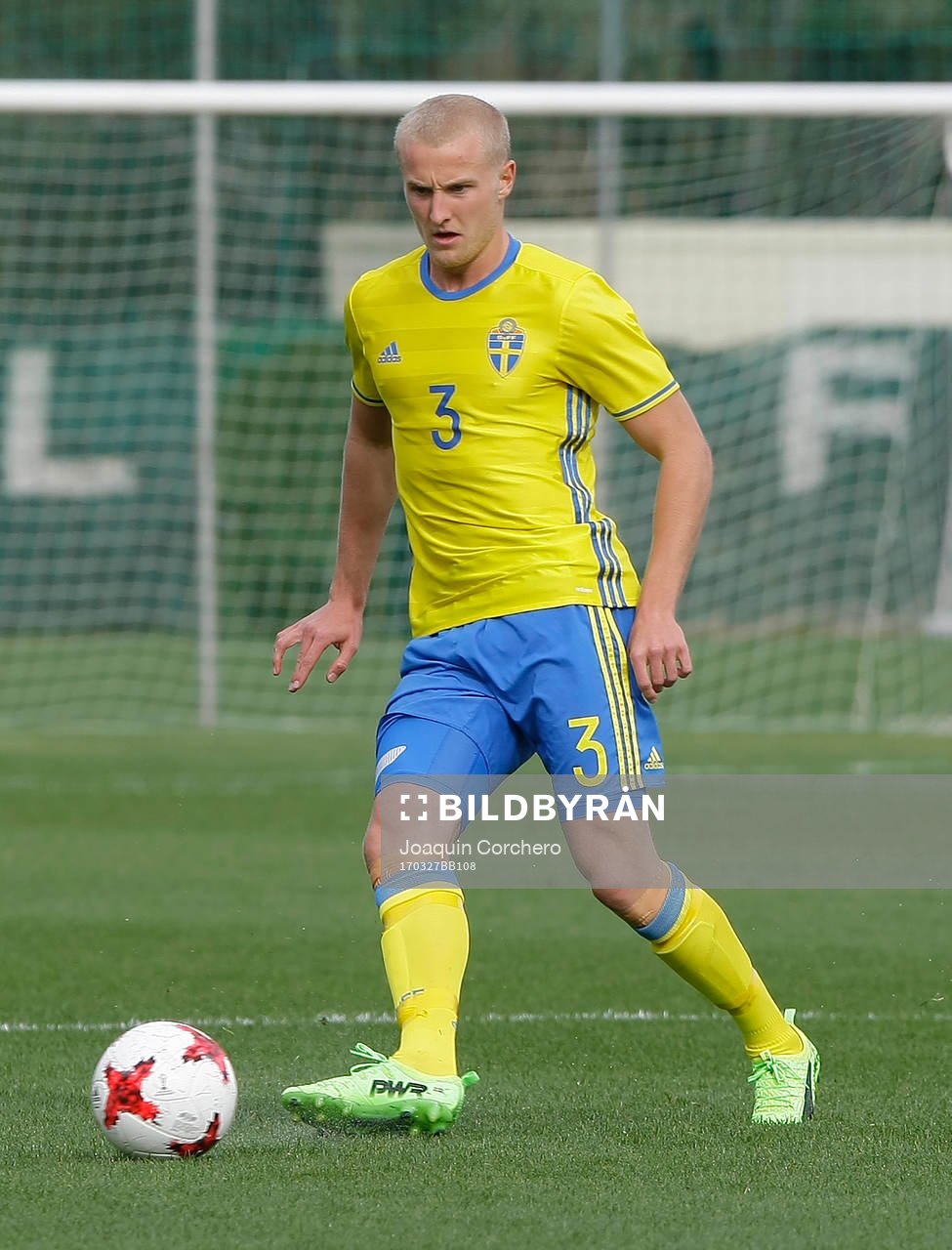 FRANZ BRORSSON (3 SWEDEN) CONTROL THE BALL