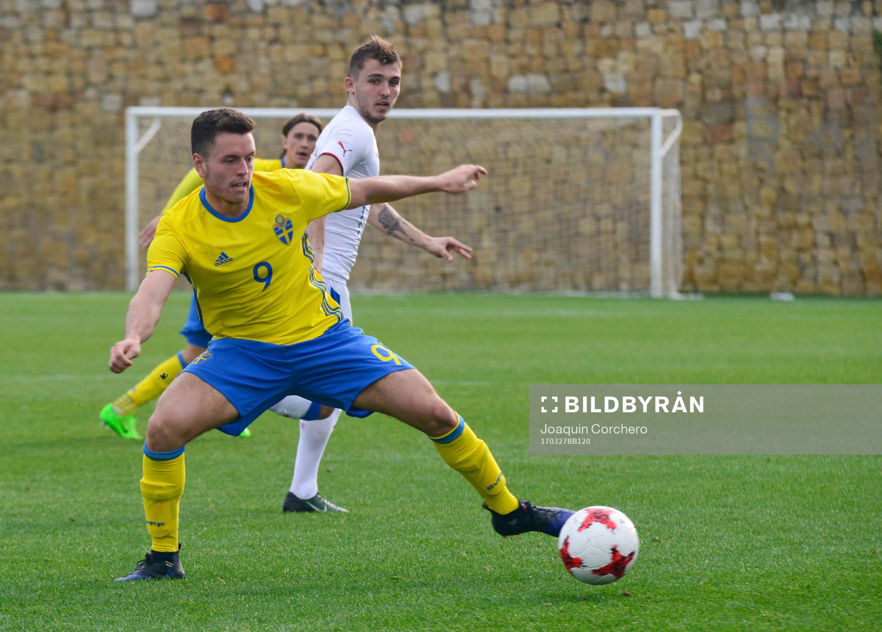 KERIM MRABTI (9 SWEDEN) CAN NOT CONTROL THE BALL