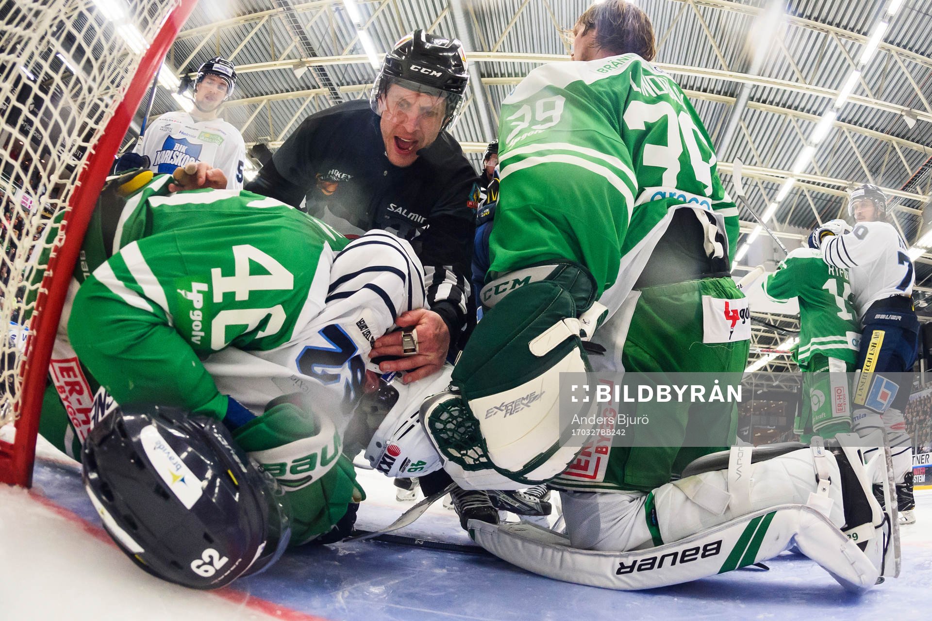 Rögles Kevin Marshall och Karlskogas Daniel Wessner