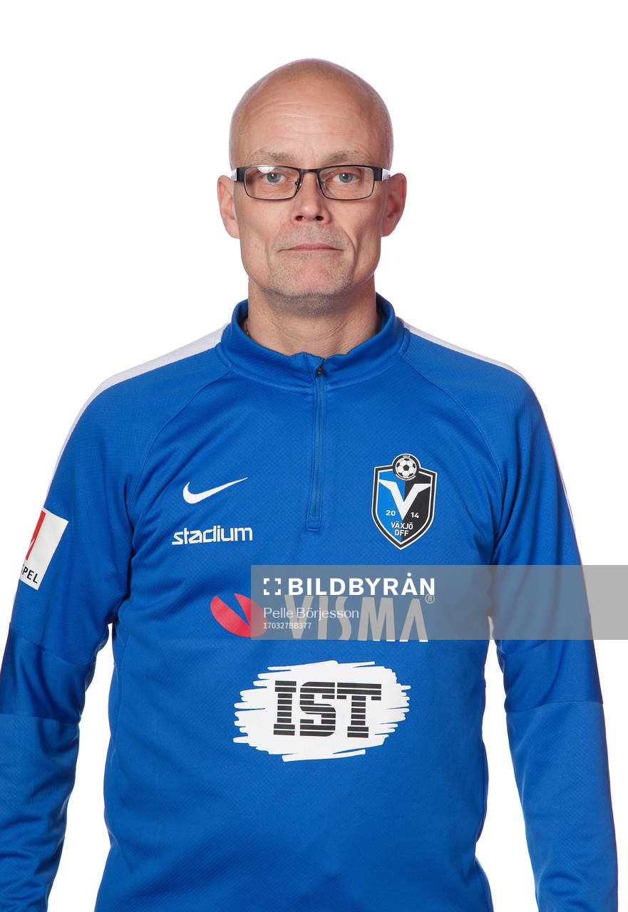 Växjös Målvaktstränare Hans Anderzon poserar för ett porträtt den 27 mars 2017 i Växjö.
