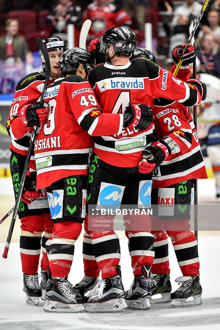 Malmö Redhawks Ilari Filppula jublar med lagkamrater