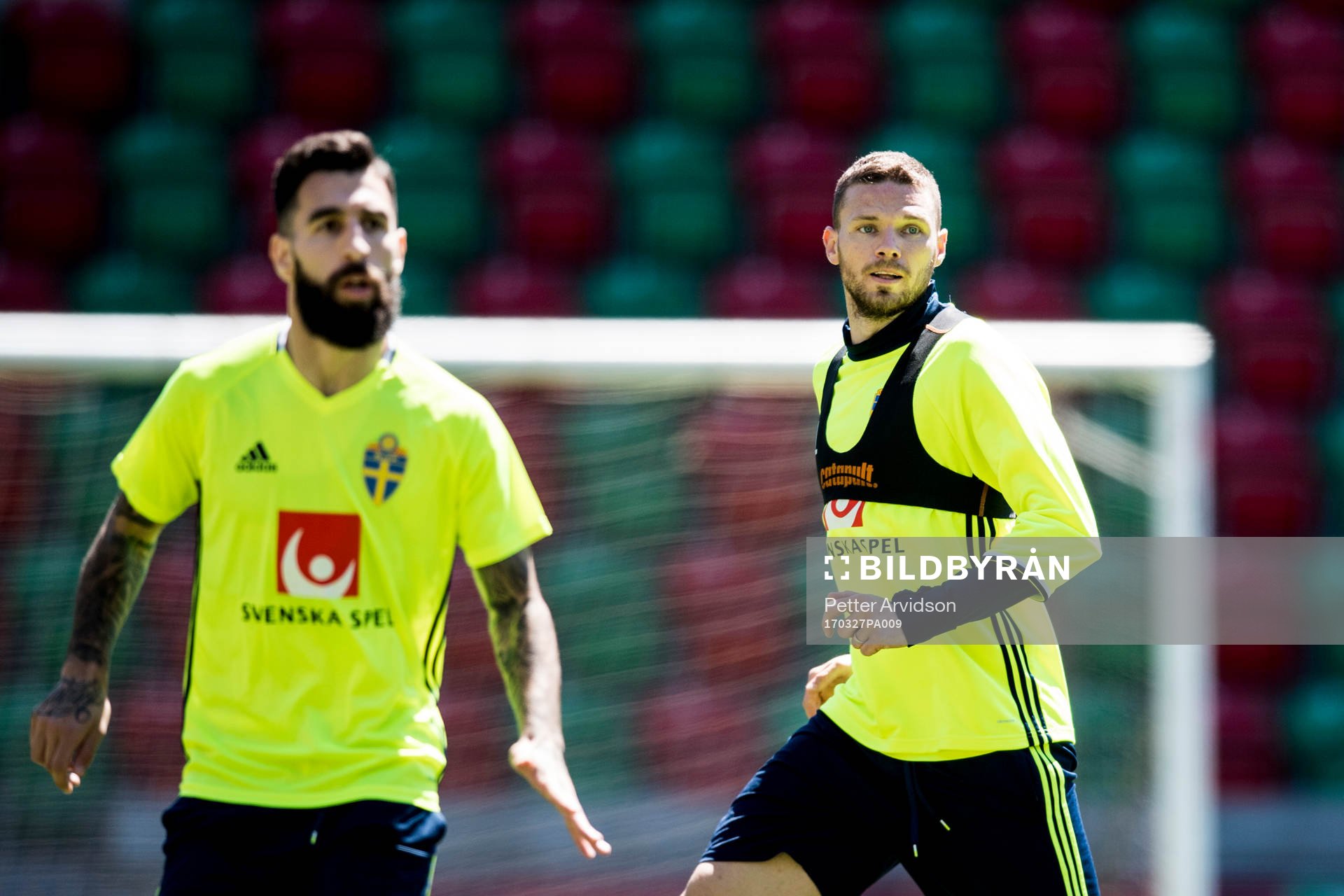 Sveriges Jimmy Durmaz och Marcus Berg