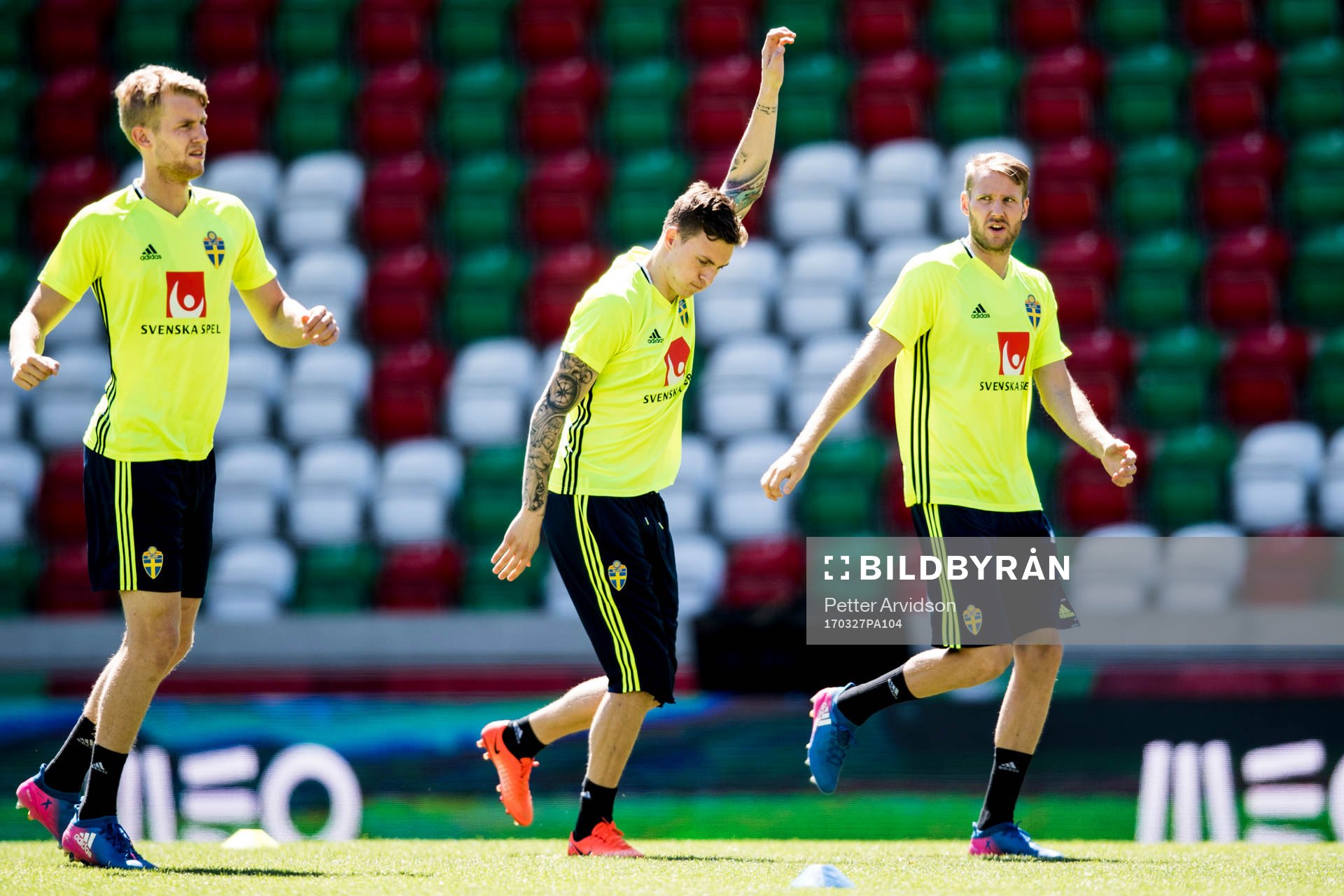 Sveriges Filip Helander, Victor Nilsson Lindelöf och Ola