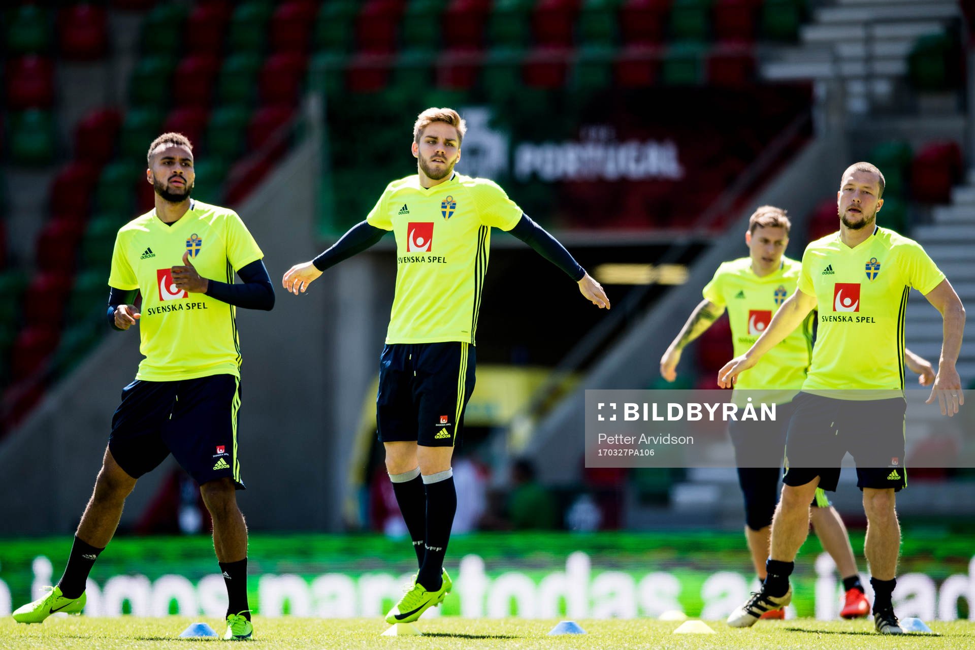 Sveriges Isaac Kiese Thelin, Christoffer Nyman och Jakob