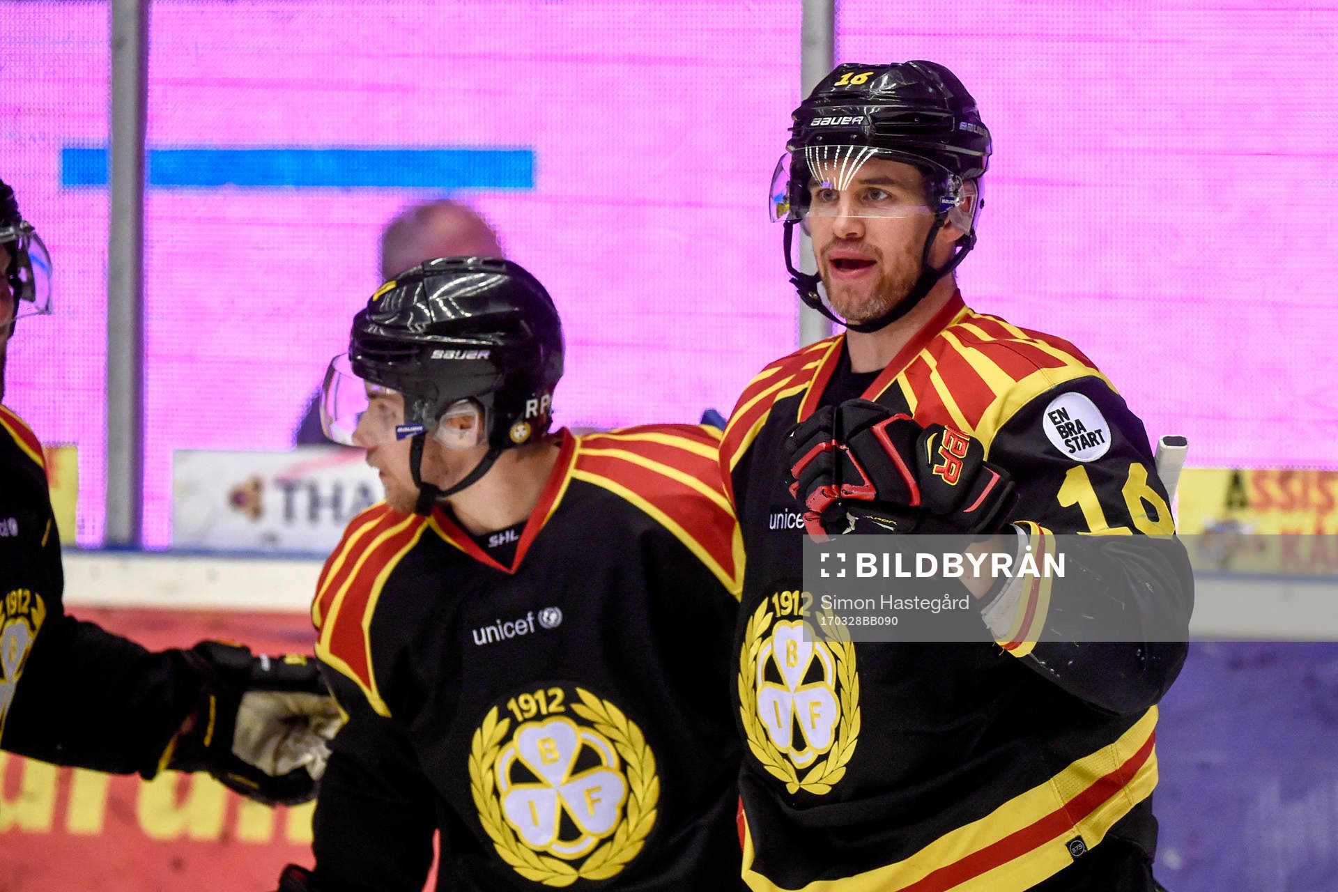 Brynäs Daniel Paille jublar