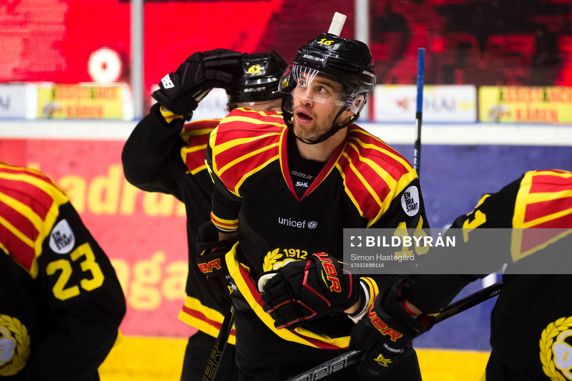 Brynäs Daniel Paille jublar
