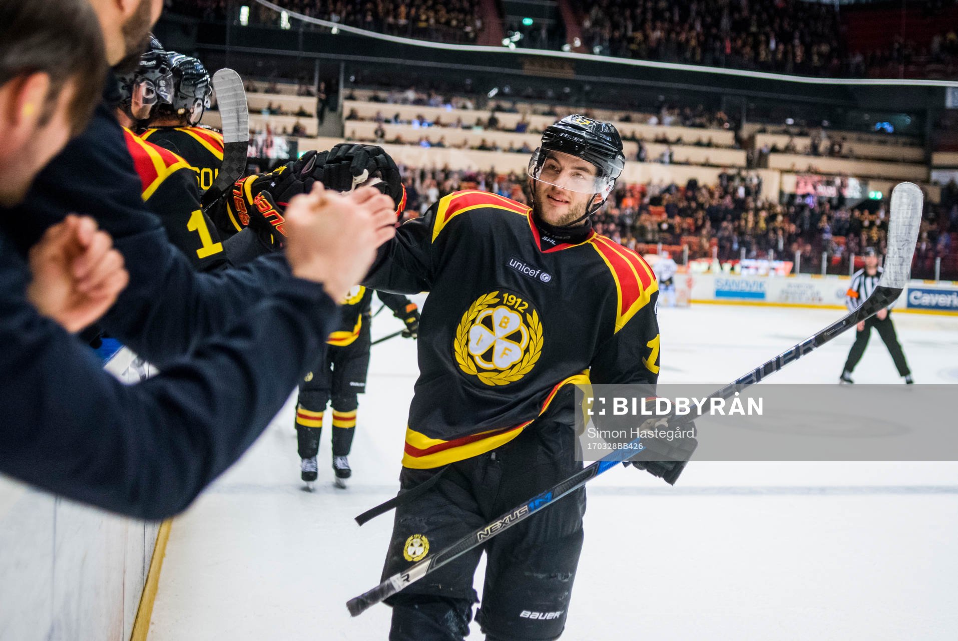 Brynäs Pathrik Westerholm jublar