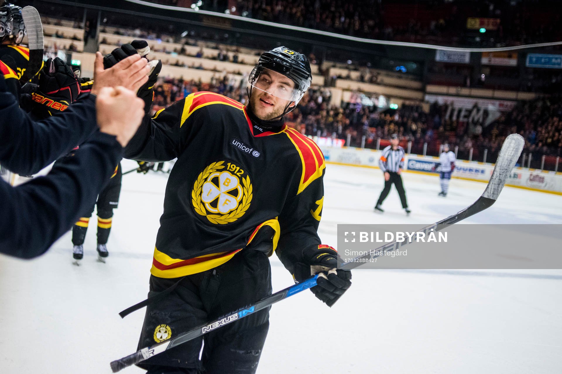 Brynäs Pathrik Westerholm jublar