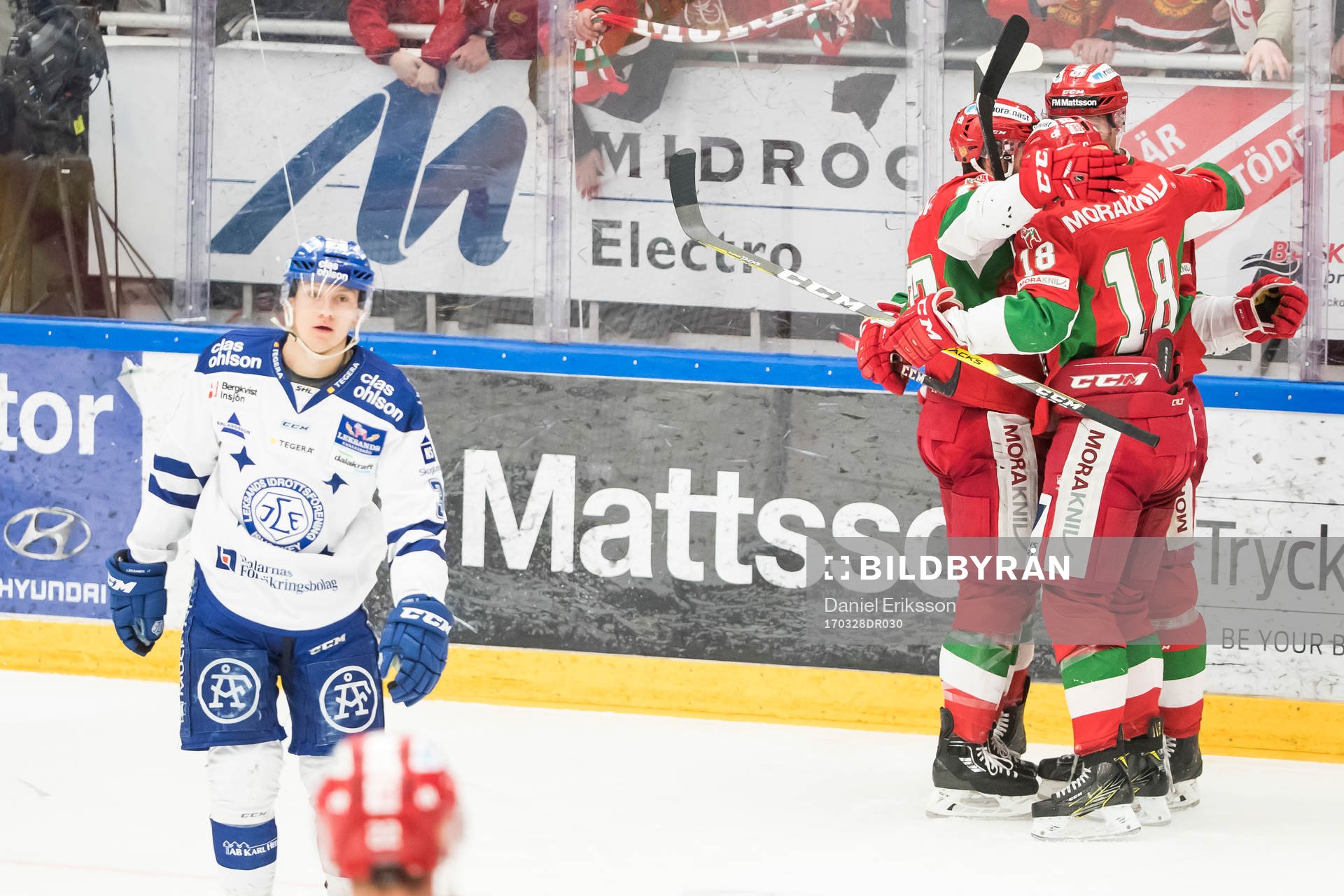 Moras Oskar Svanlund och Kevin Gagné jublar