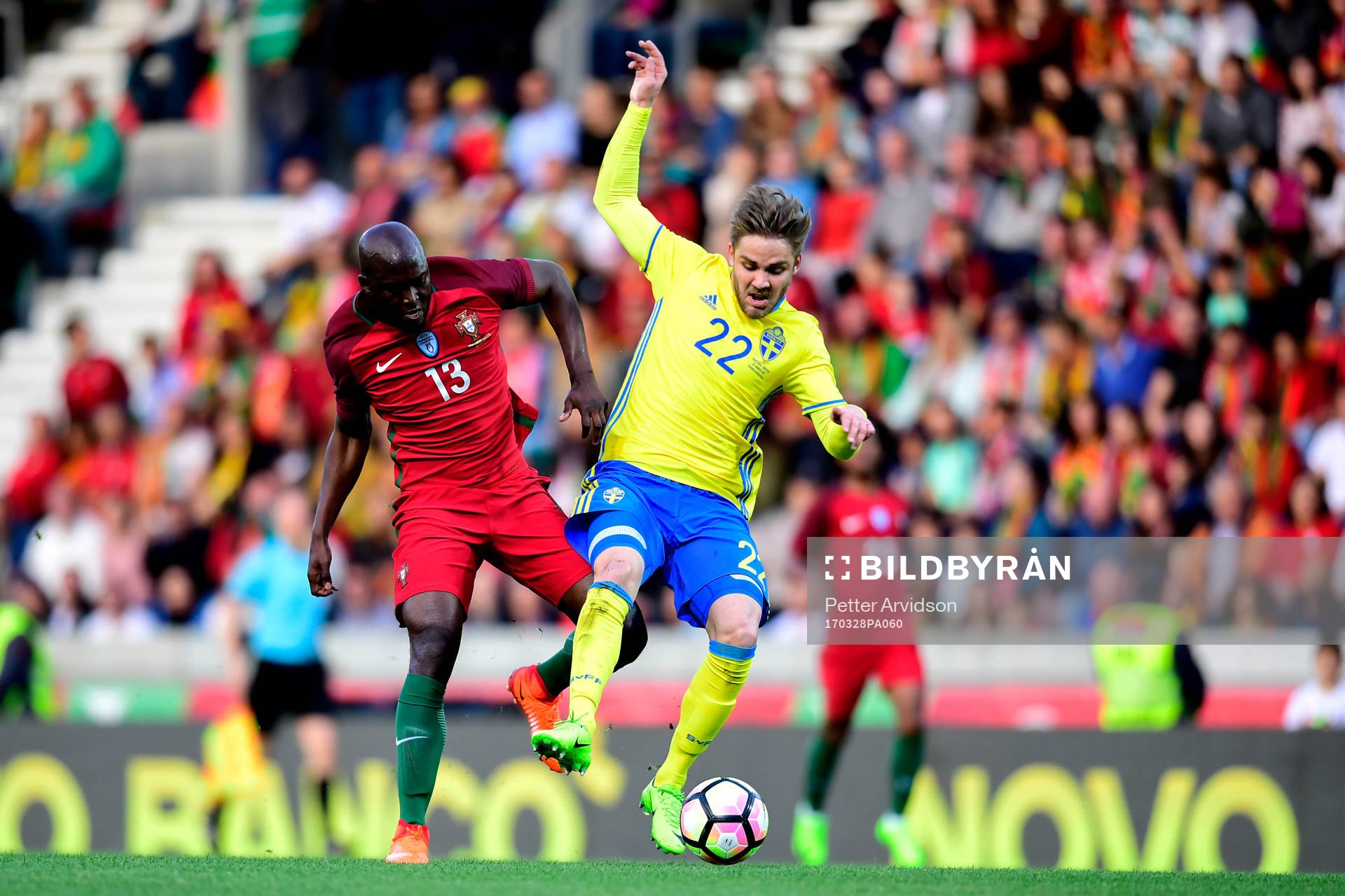 Portugals Danilo Pereira och Sveriges Christoffer Nyman