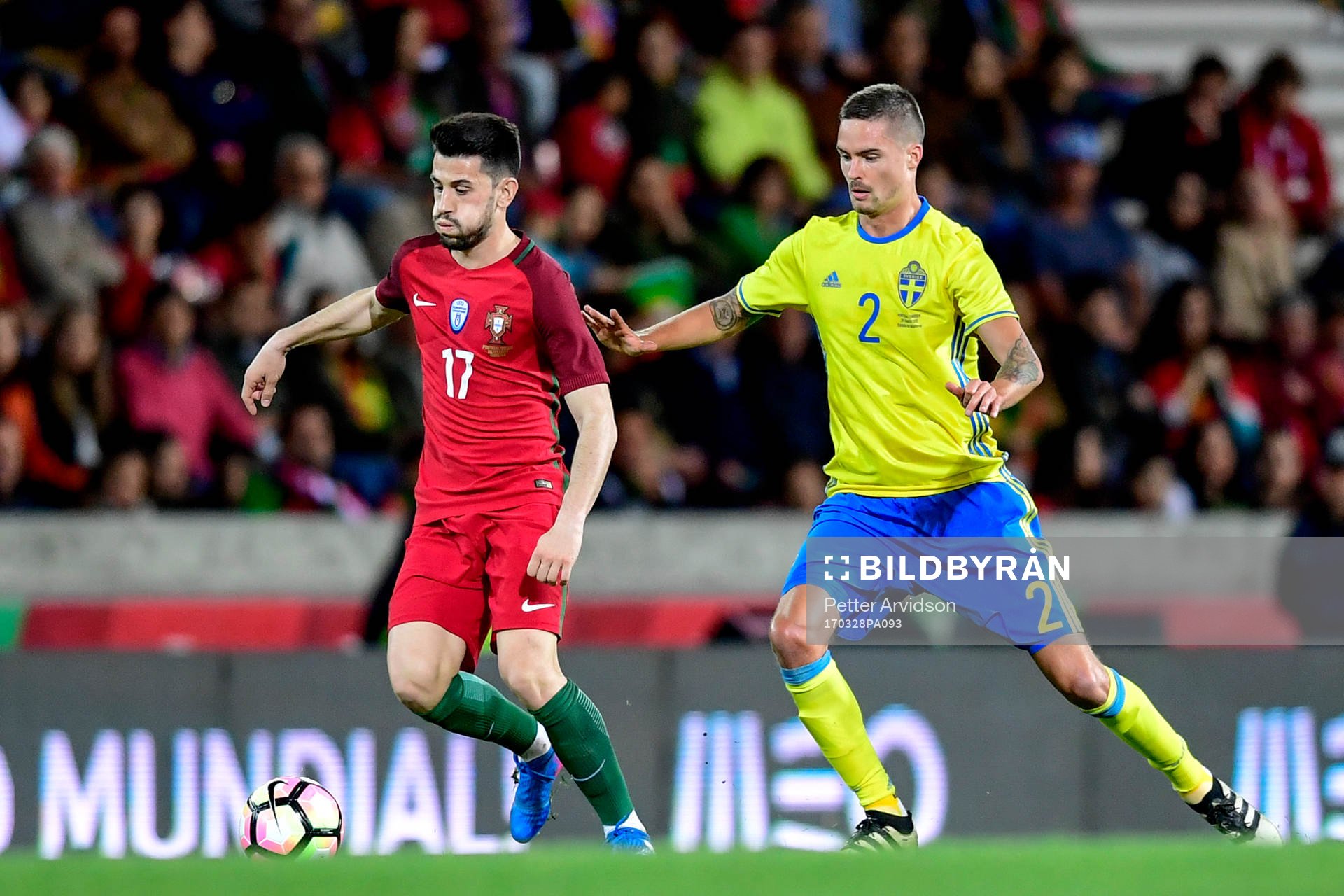 Portugals Pizzi och Sveriges Mikael Lustig