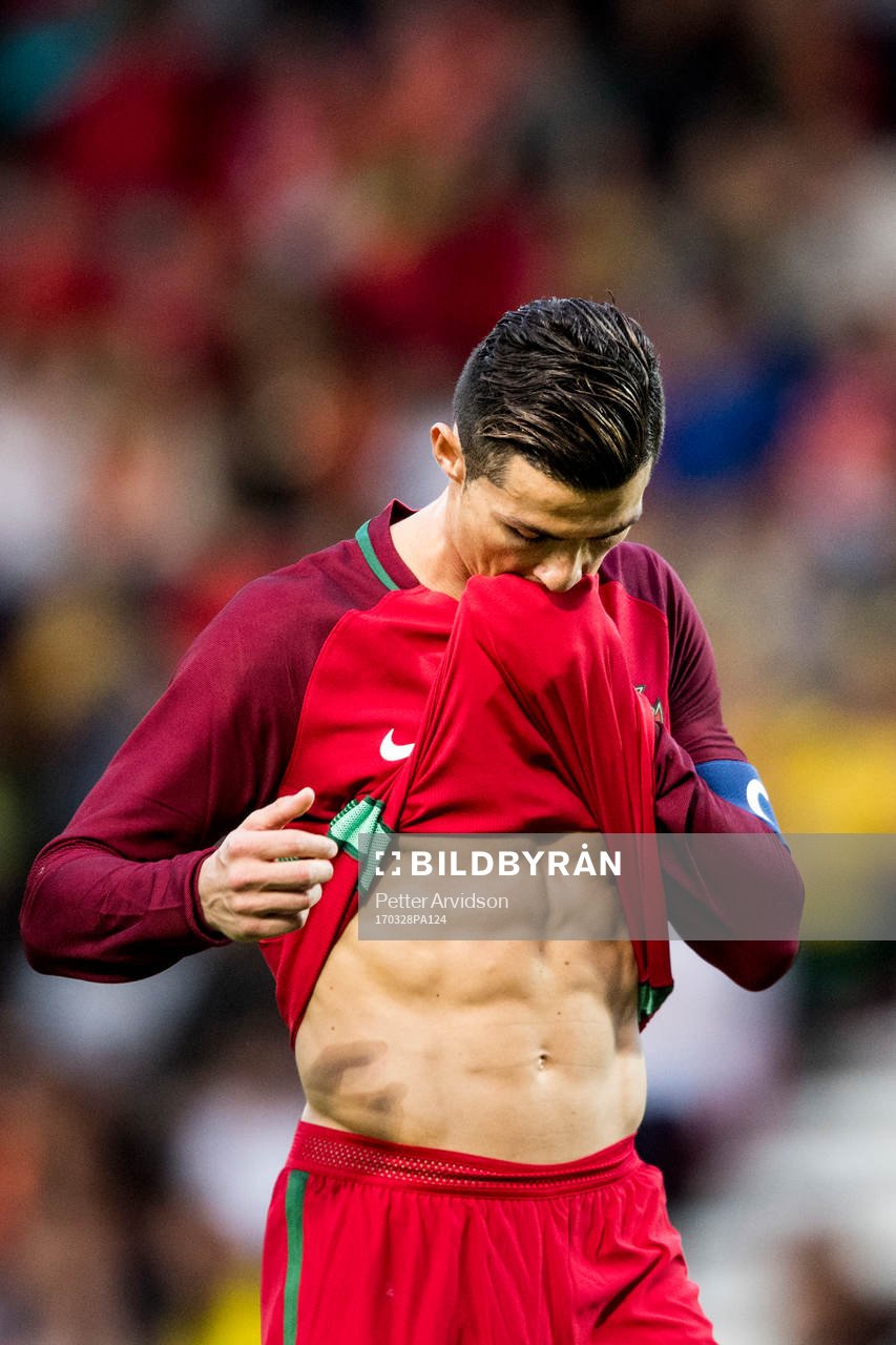 Portugals Cristiano Ronaldo deppar