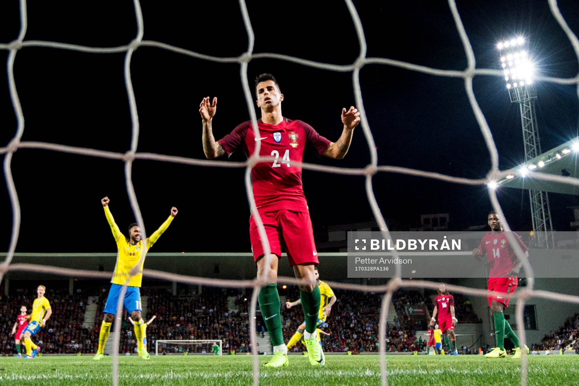 Portugals Joao Cancelo deppar