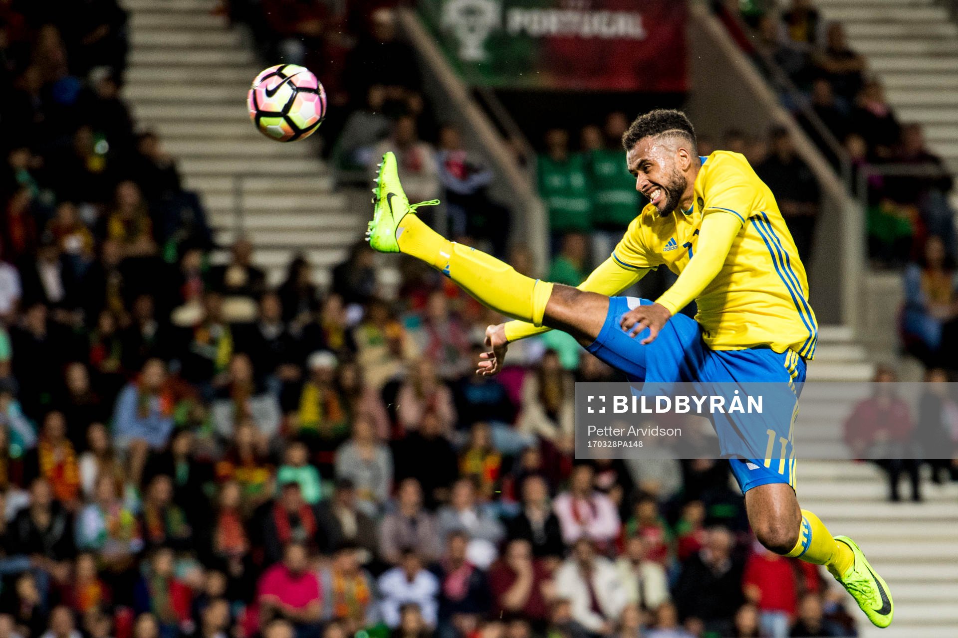 Sveriges Isaac Kiese Thelin