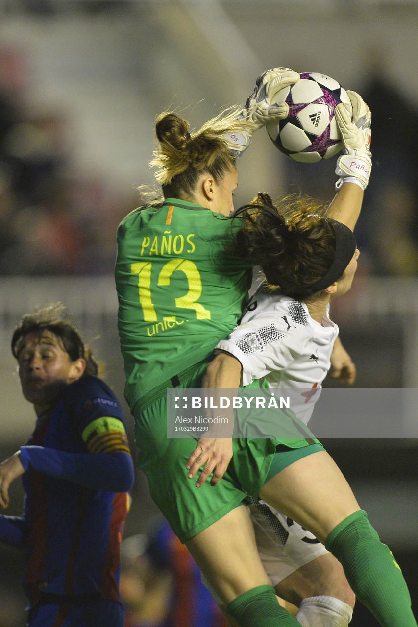 Rosengårds Ella Masar och Barcelonas målvakt Sandra Paños