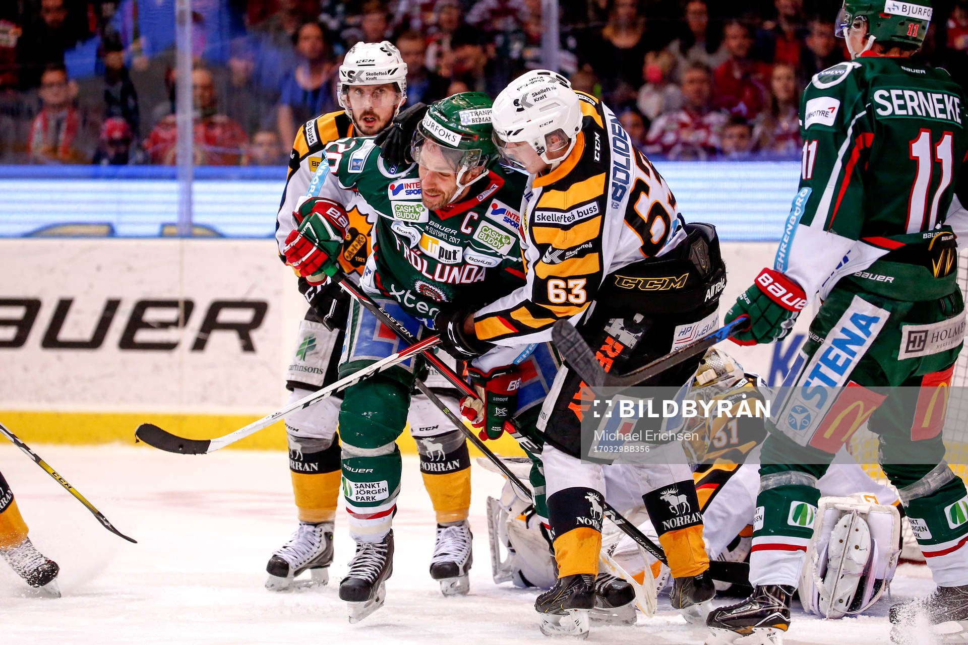 Frölundas Joel Lundqvist och Skellefteås Sebastian Aho