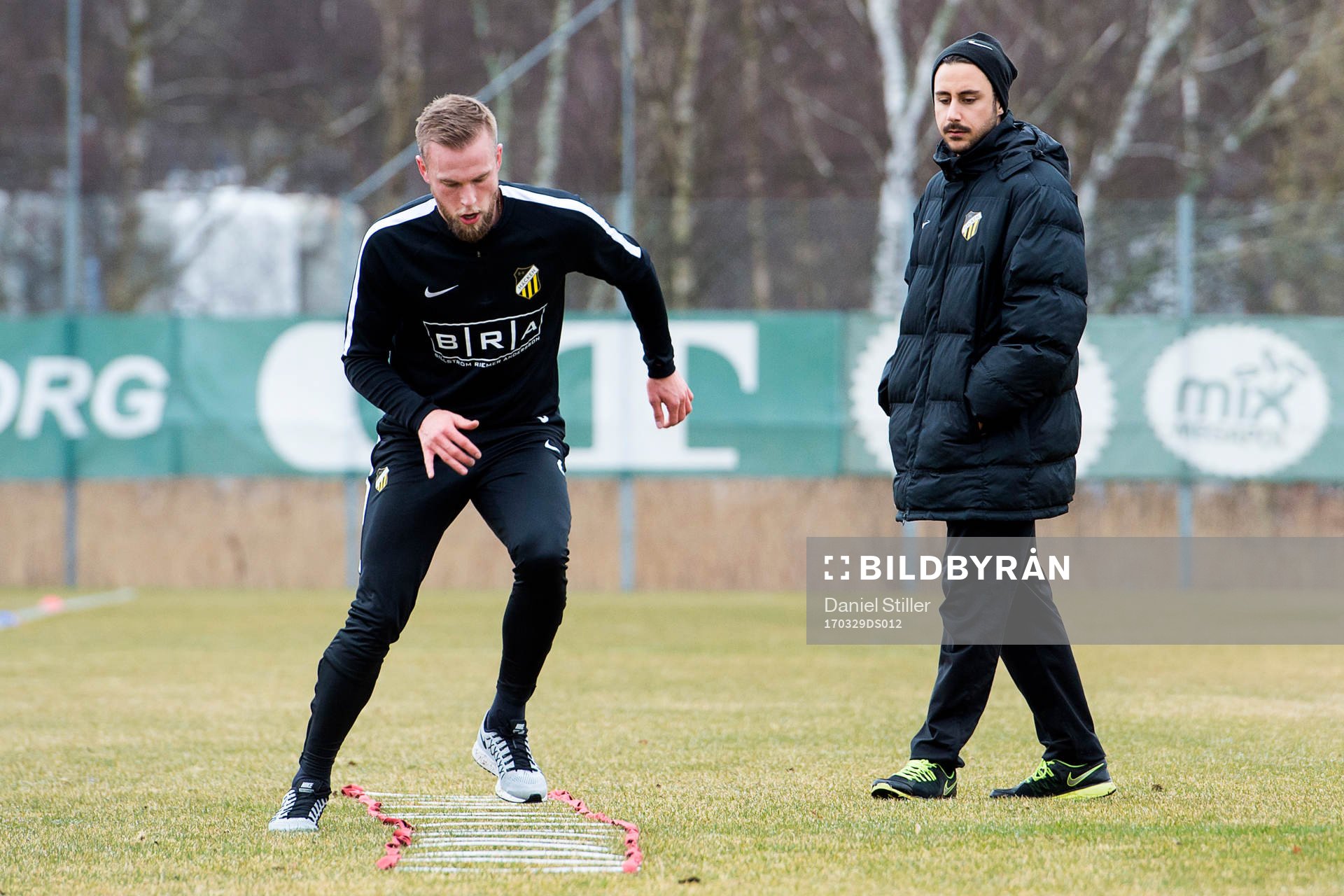 Alexander Faltsetas och Patrik Ghazarian, sjukgymnast