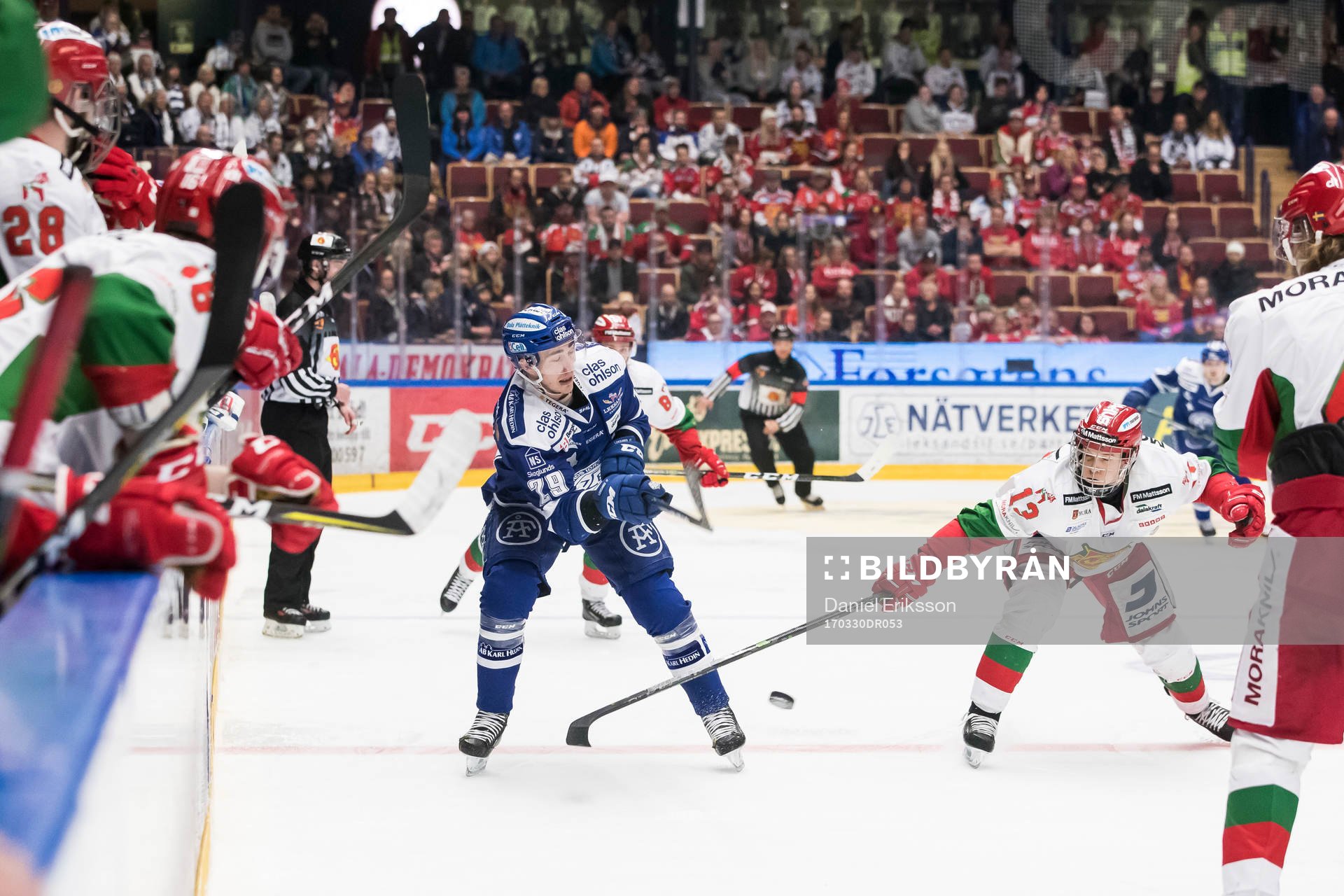 Leksands Tobias Forsberg och Moras Emil Bejmo  i