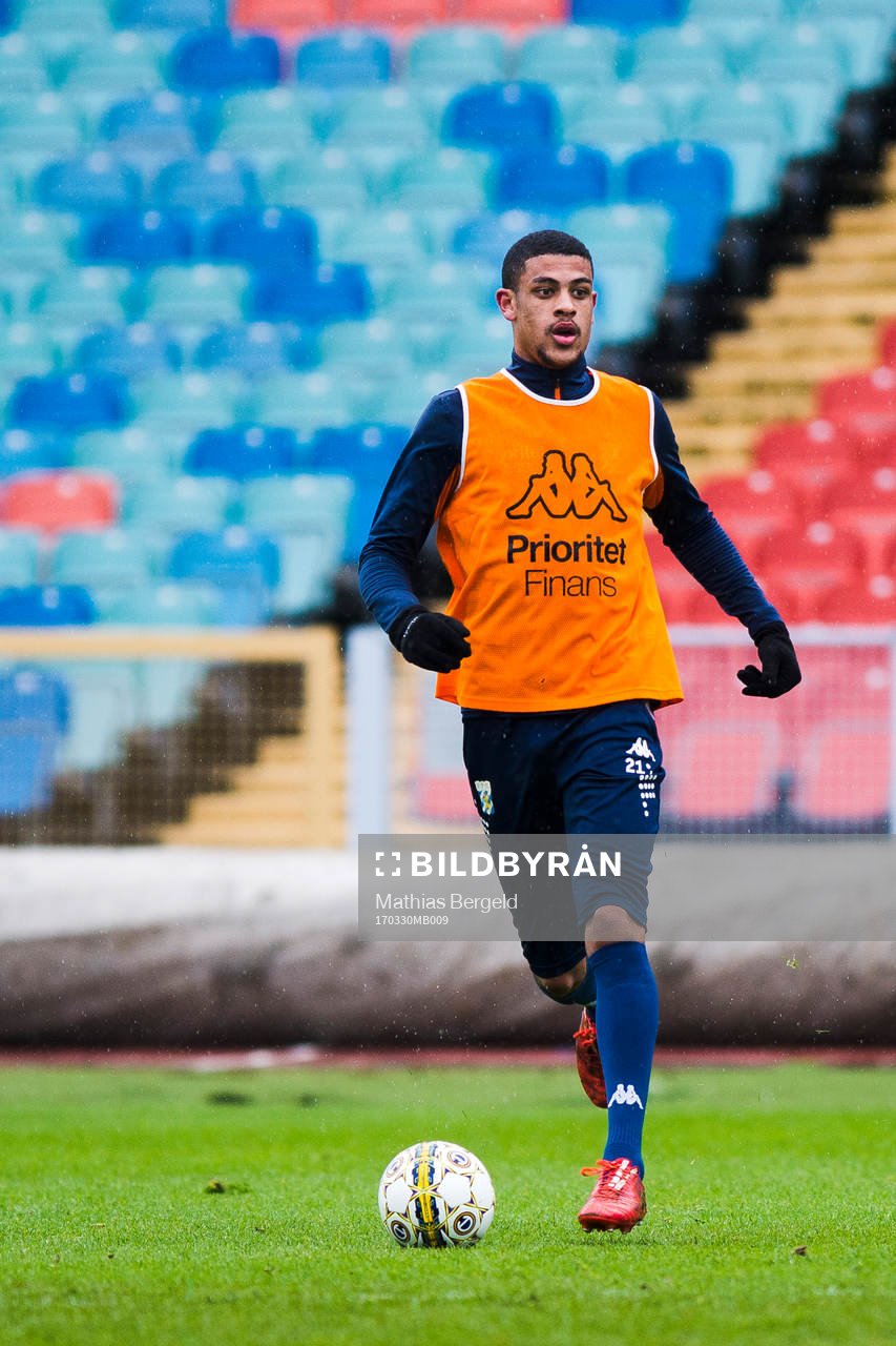 IFK Göteborgs Benjamin Zalo under en träning med IFK Göteborg den 30 mars 2017 i Göteborg.