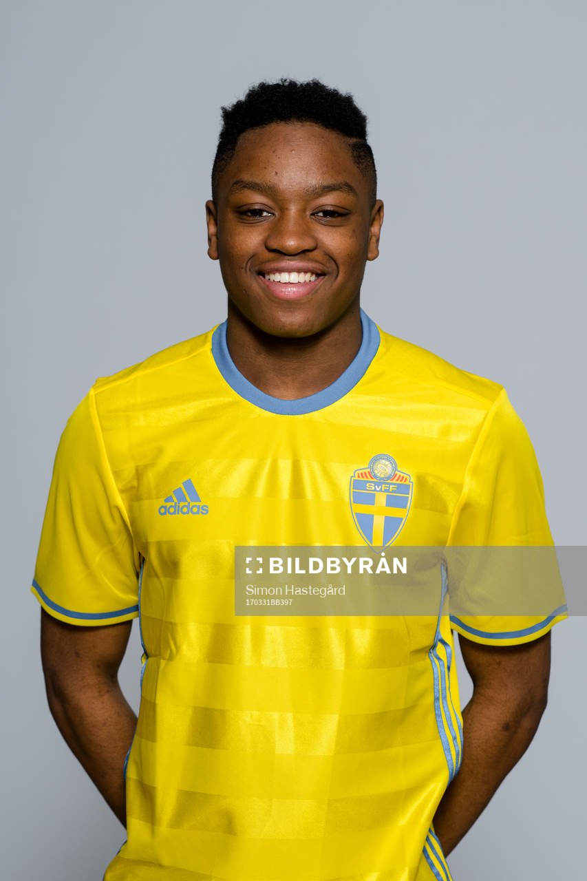 Nadir Ayeva i P16-landslaget