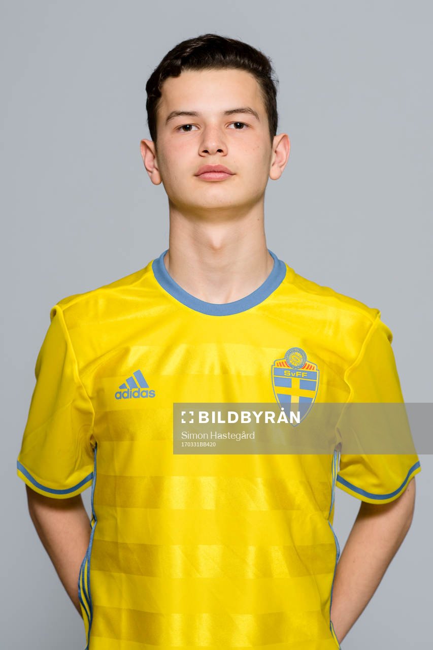 Benjamin Hajdari i P16-landslaget