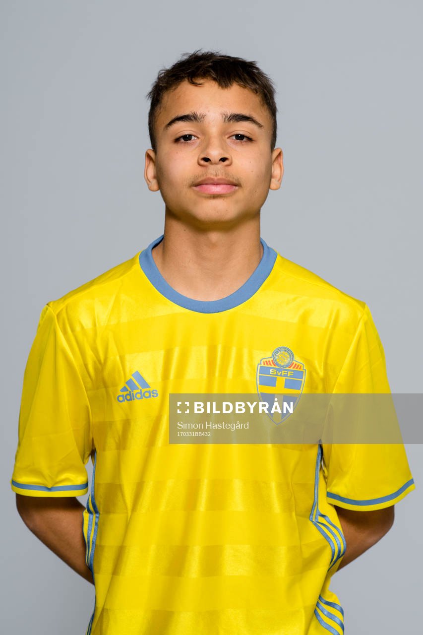 Niklas Persson i P16-landslaget