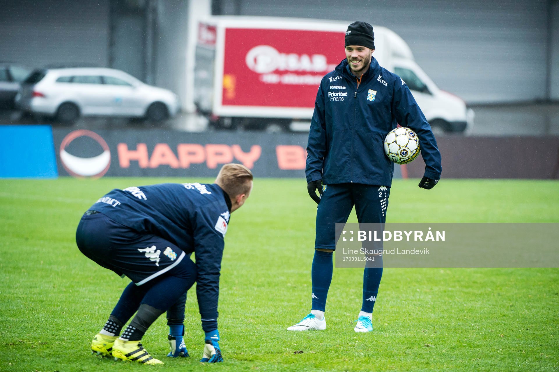 IFK Göteborgs målvakt Pontus Dahlberg och Emil Salomonsson