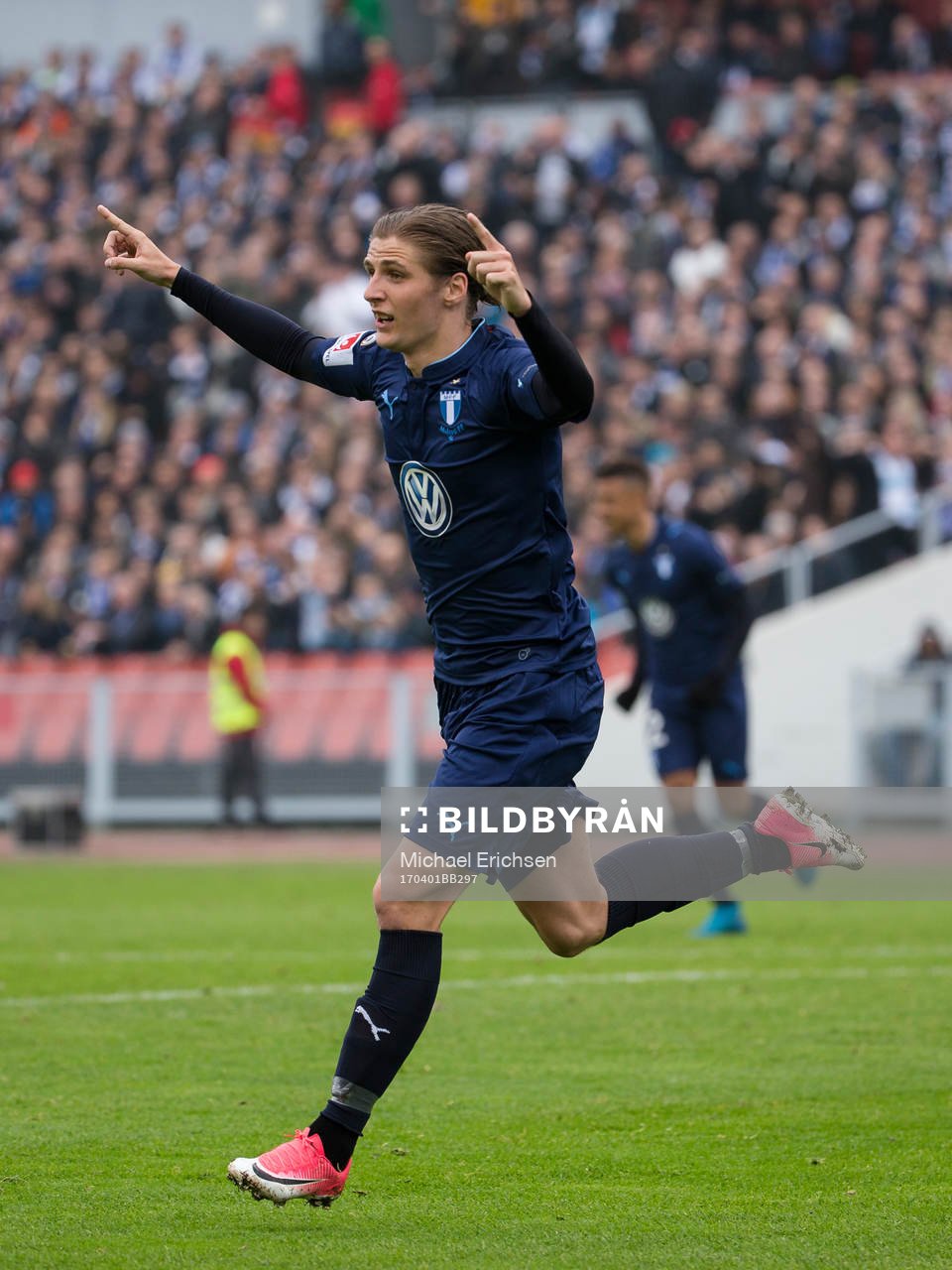 Malmö FFs Pawel Cibicki jublar